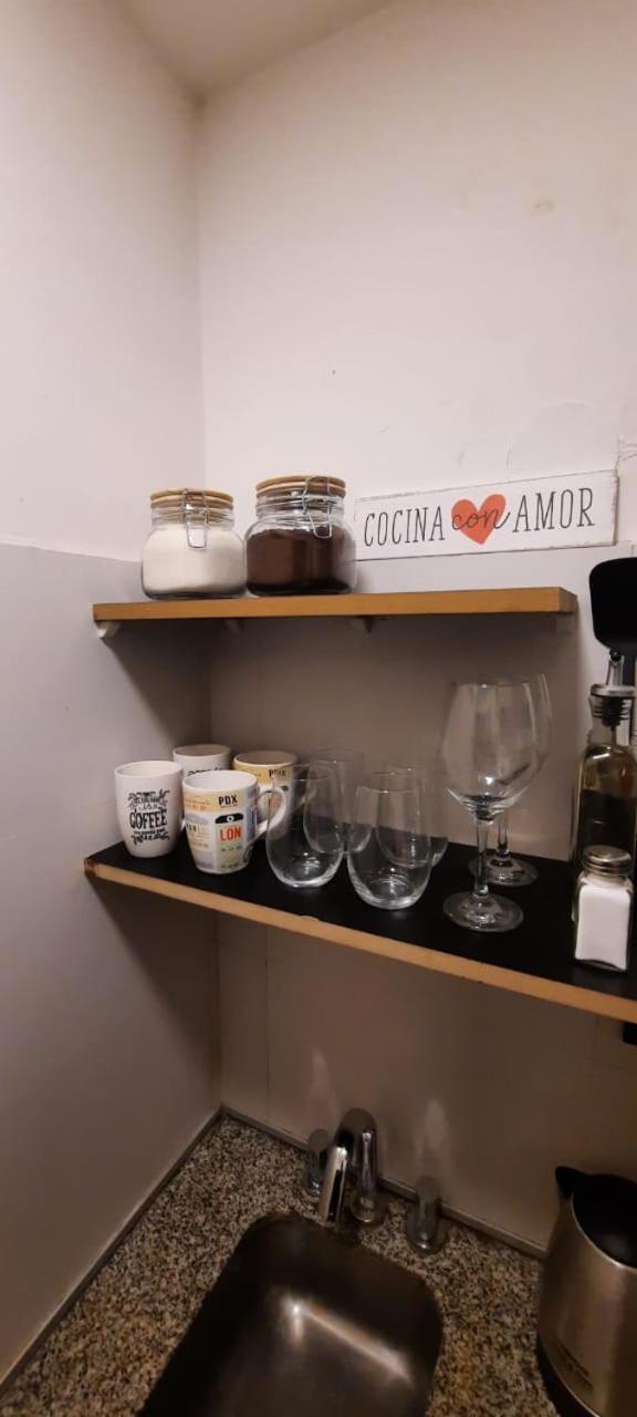 DEPARTAMENTO MODERNO ENTERO / EQUIPADO - EXCELENTE UBICACION