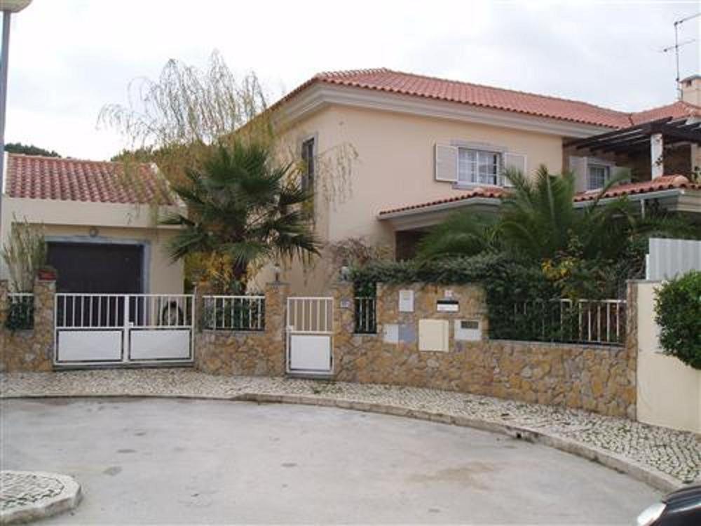Hotel Lagoa Albufeira House - Image 1