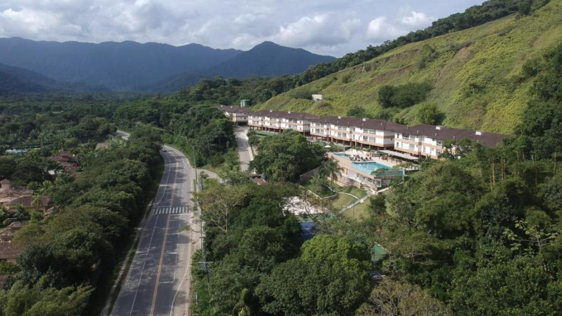 Vista Mágica em Camburizinho D