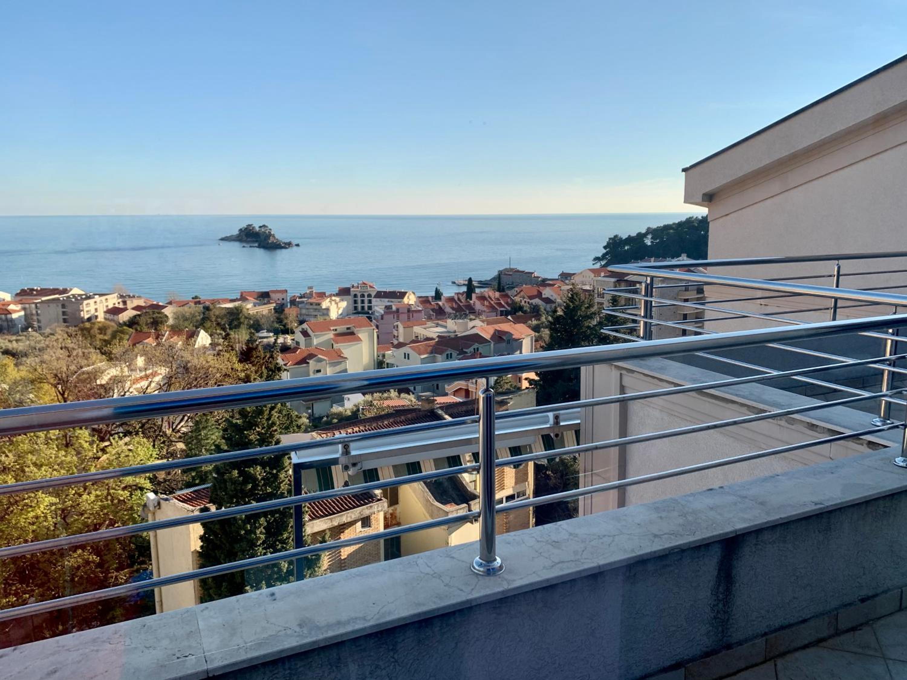 Best view apartment Petrovac view 2
