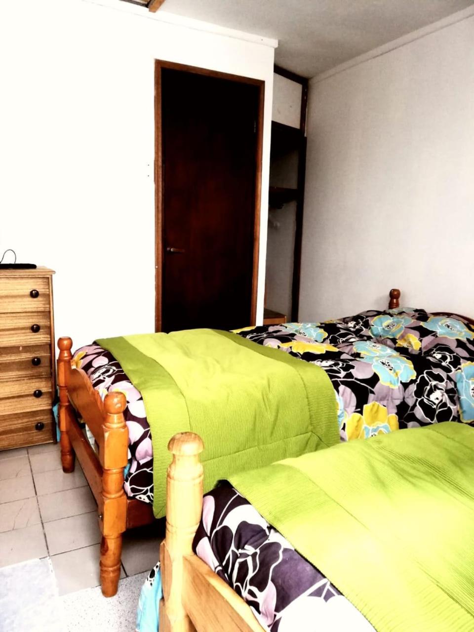 Hostal Caleta Abarca