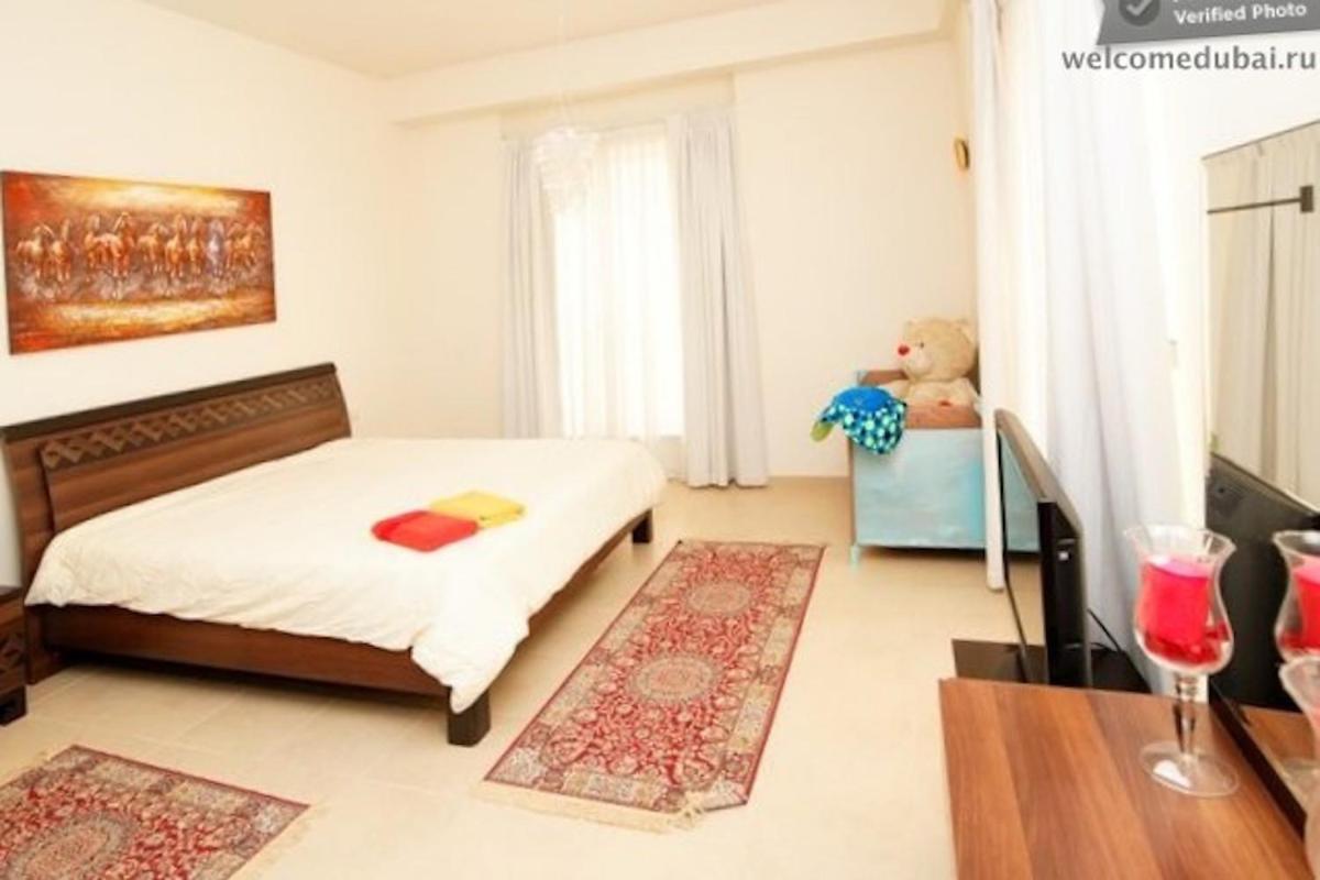 2BR Beach front Sea View