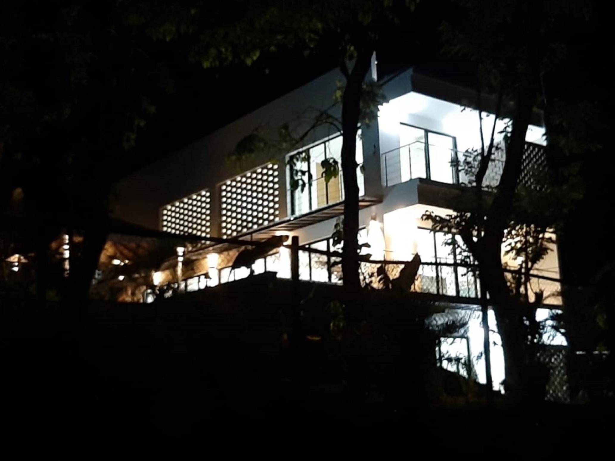 Casa Crucero Verde , 5mn walk to the Tamarindo beach and town