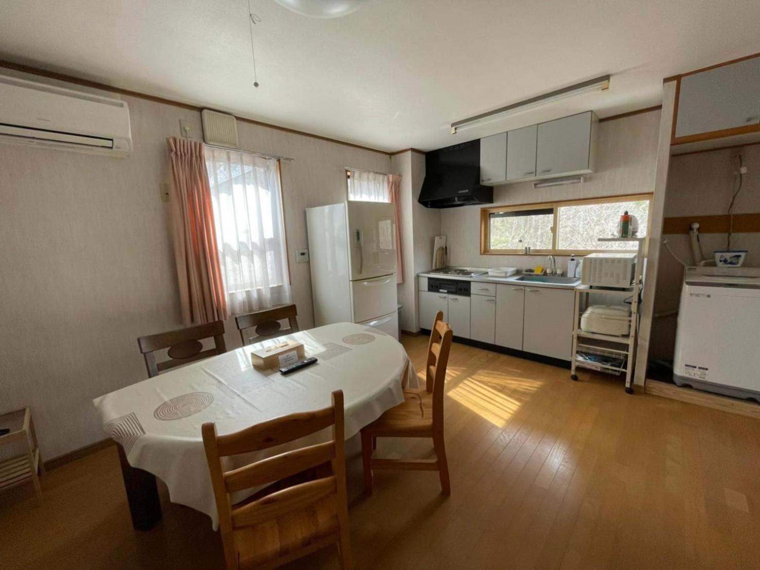 Hakuba Canadian Lodge