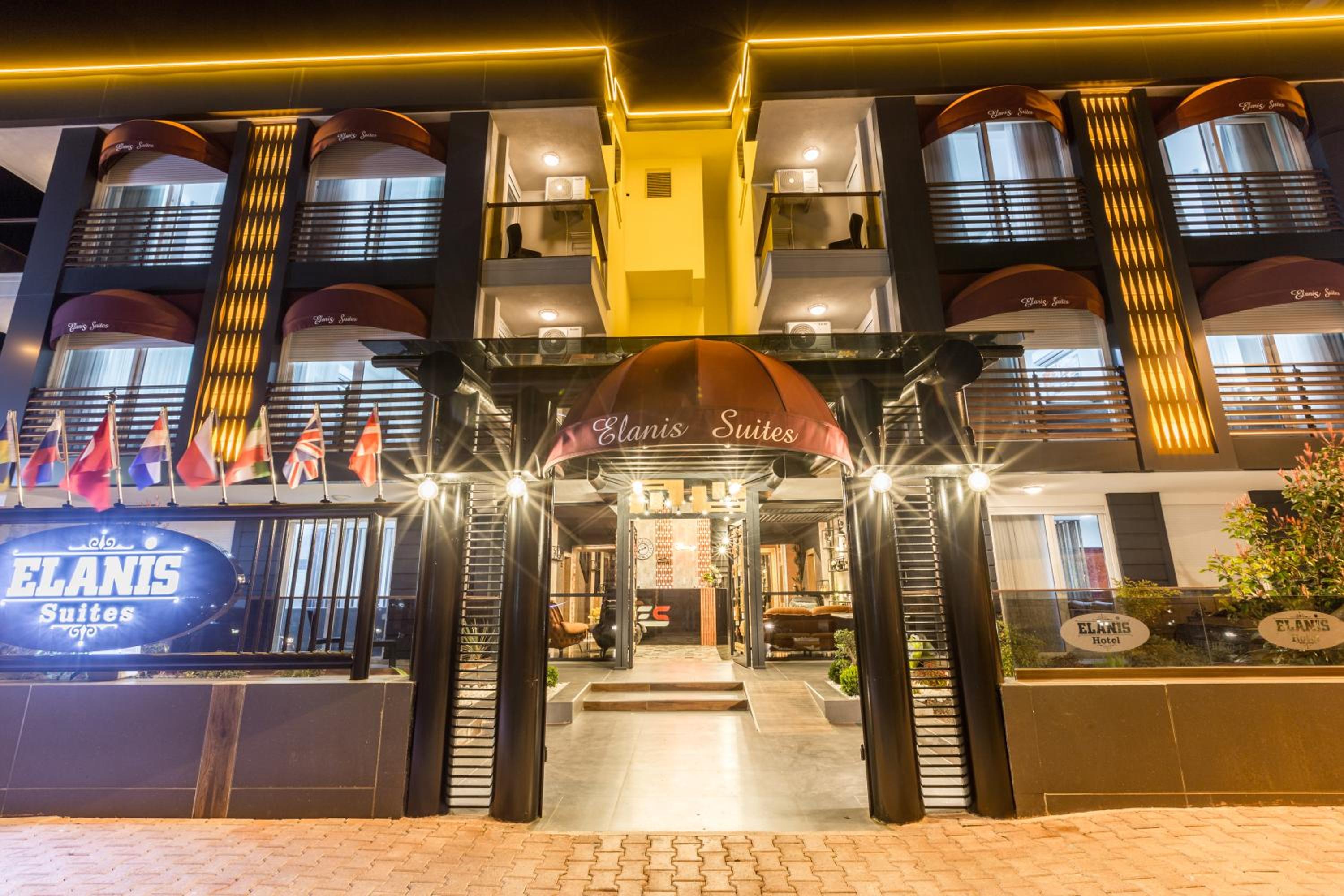 Elanis Suites - Image 45