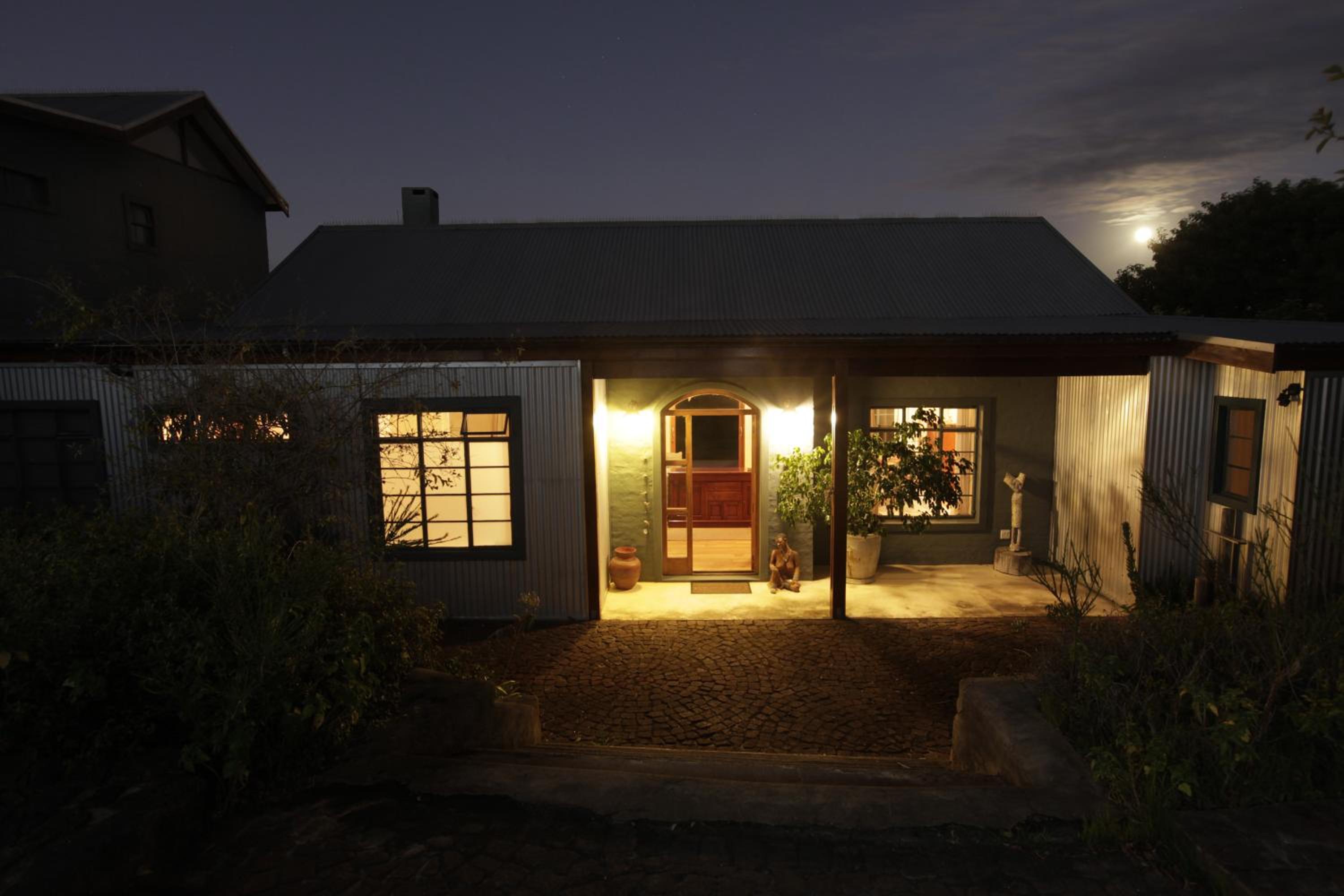 Photo 19