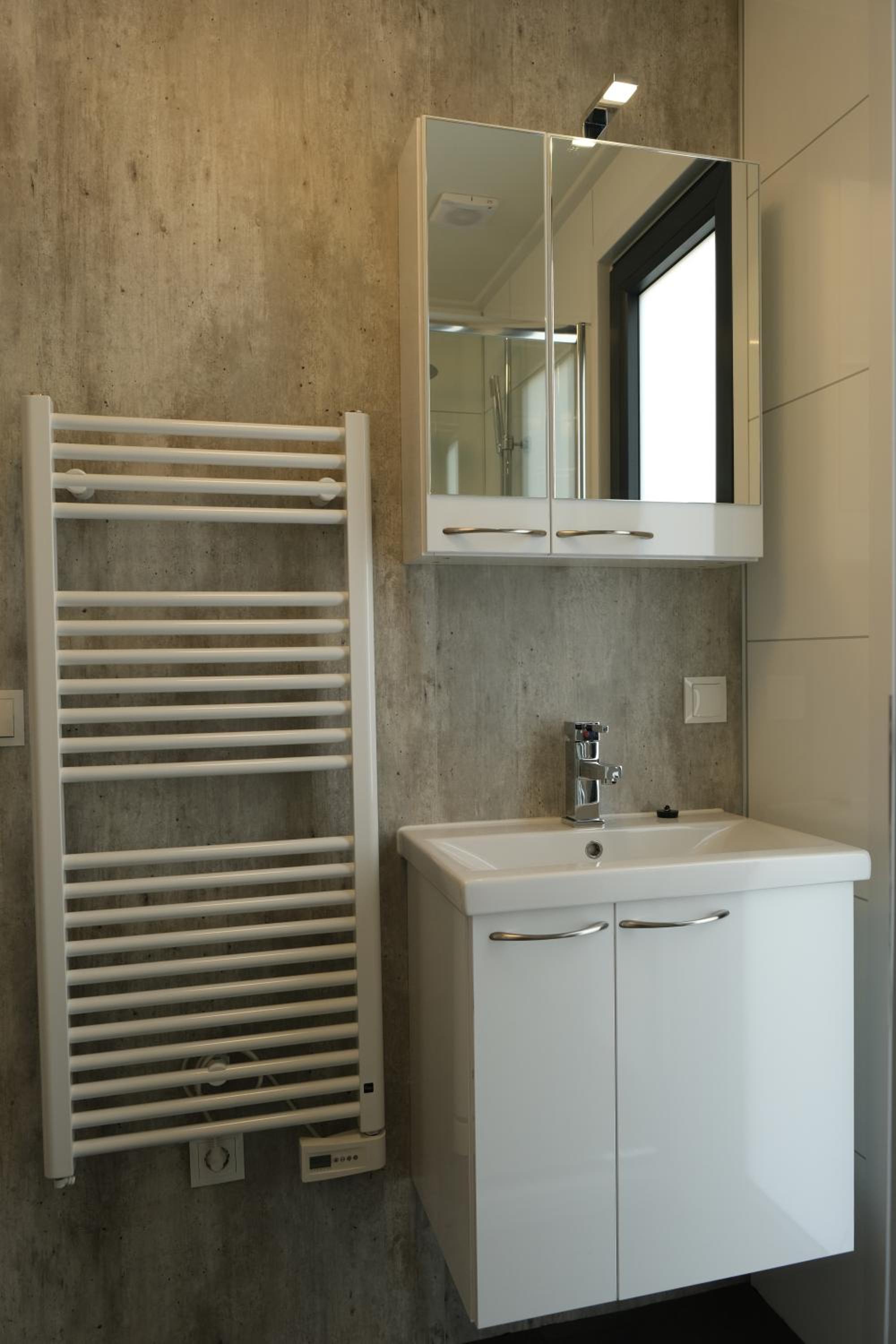 Hof Residence Amalia with hot tub & sauna | Private swimming pond | 20 pers. view 5