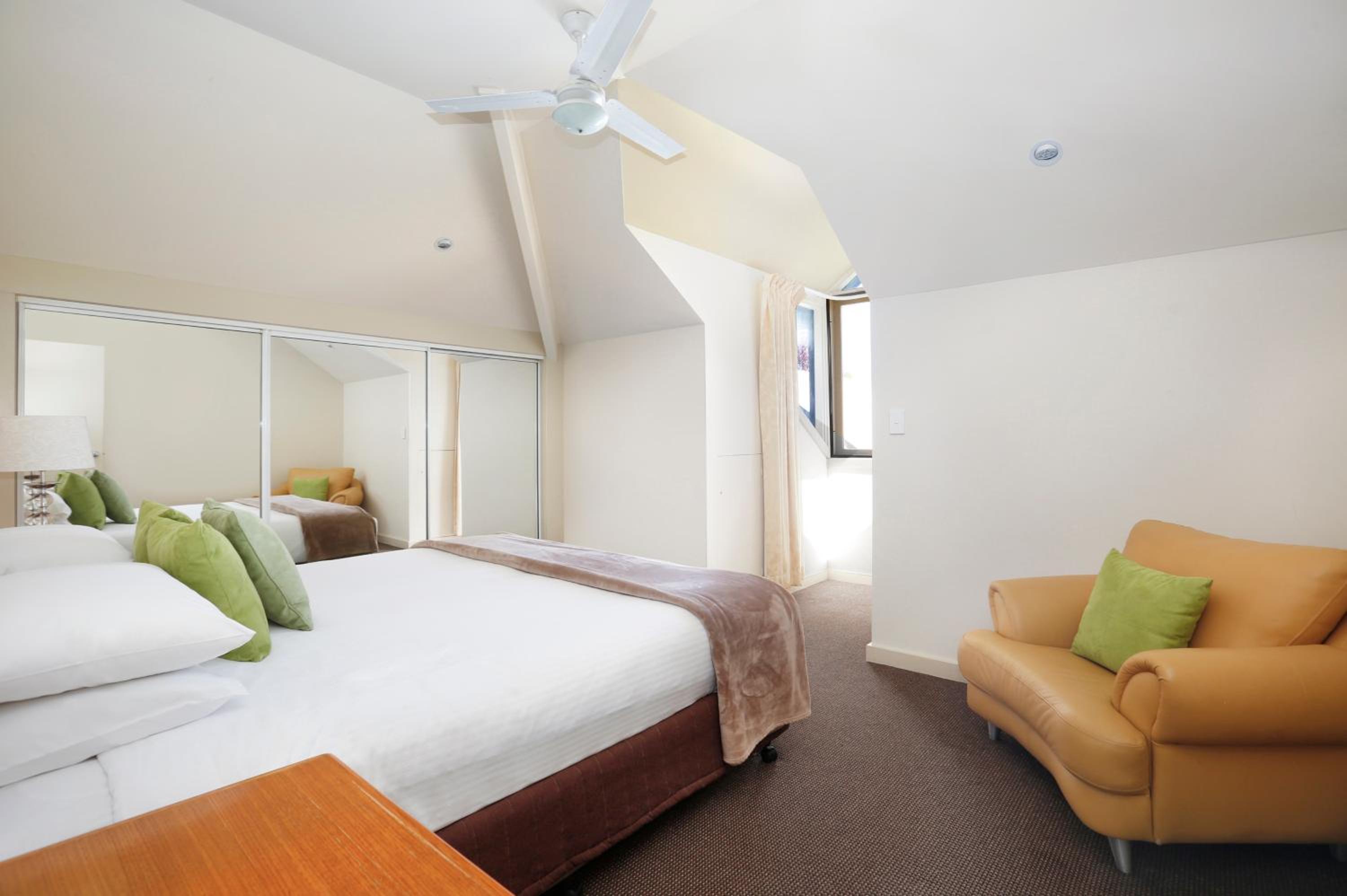 Briars Country Lodge