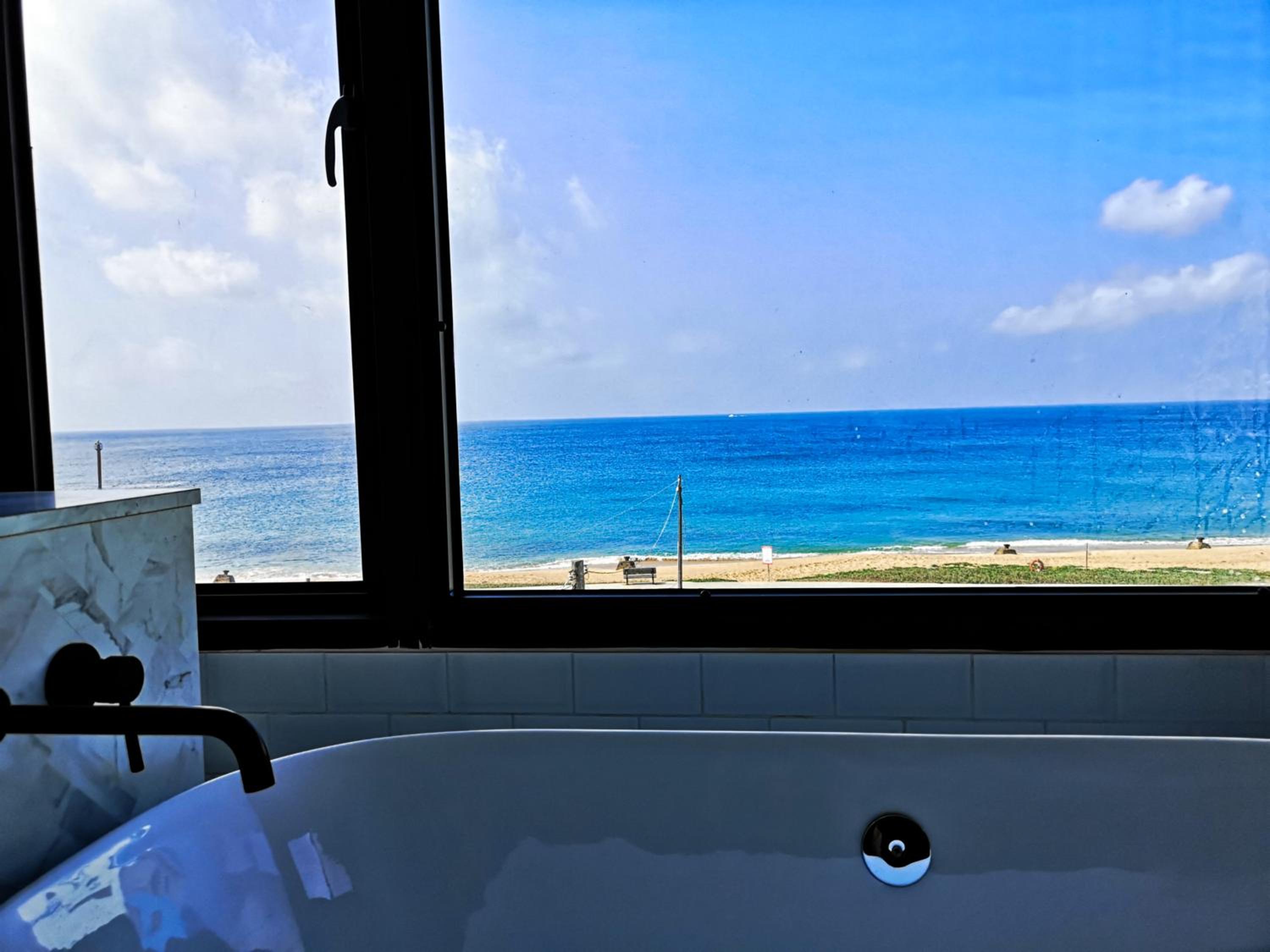 Beachcastle & Sea View Villa