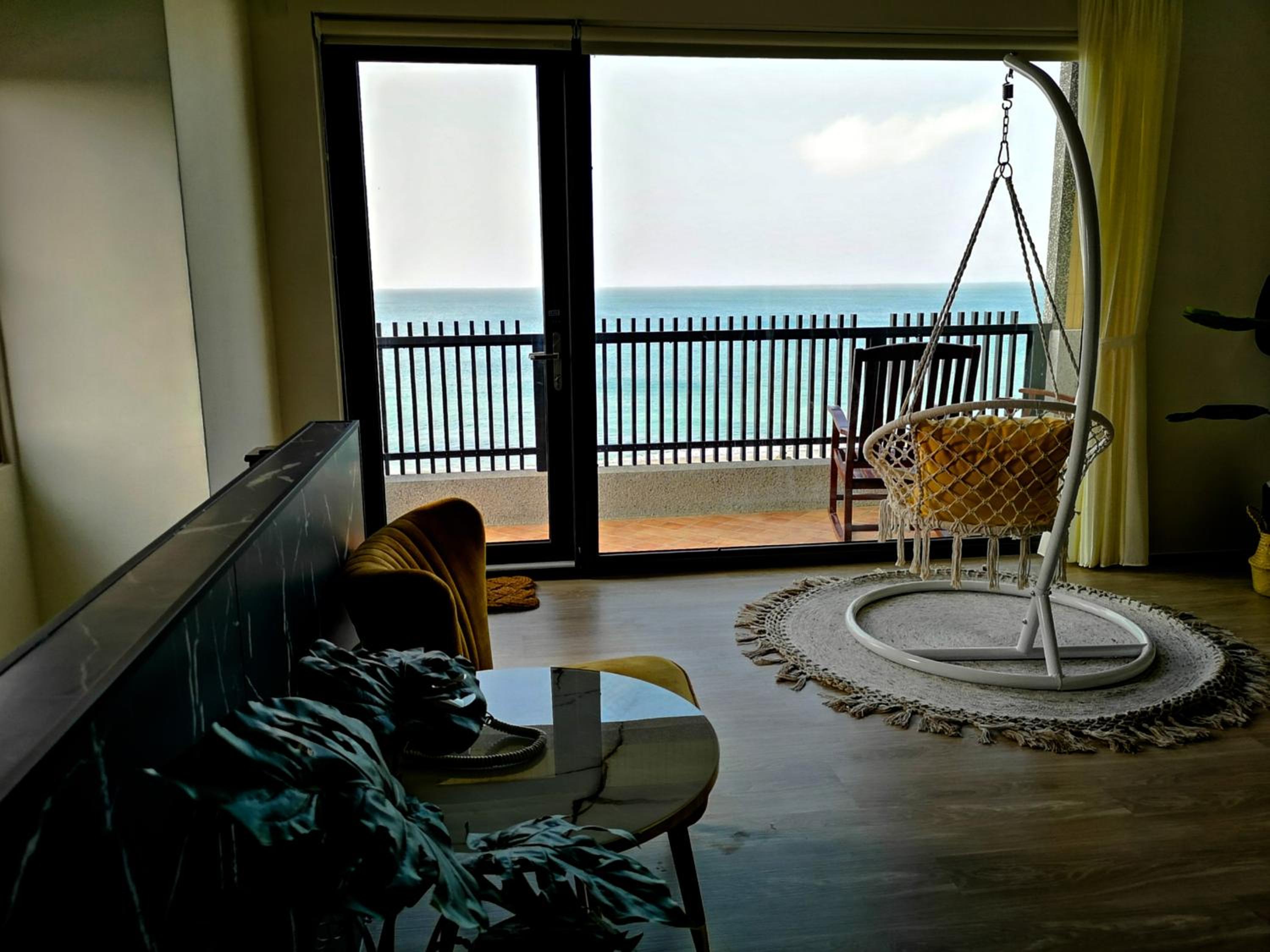 Beachcastle & Sea View Villa