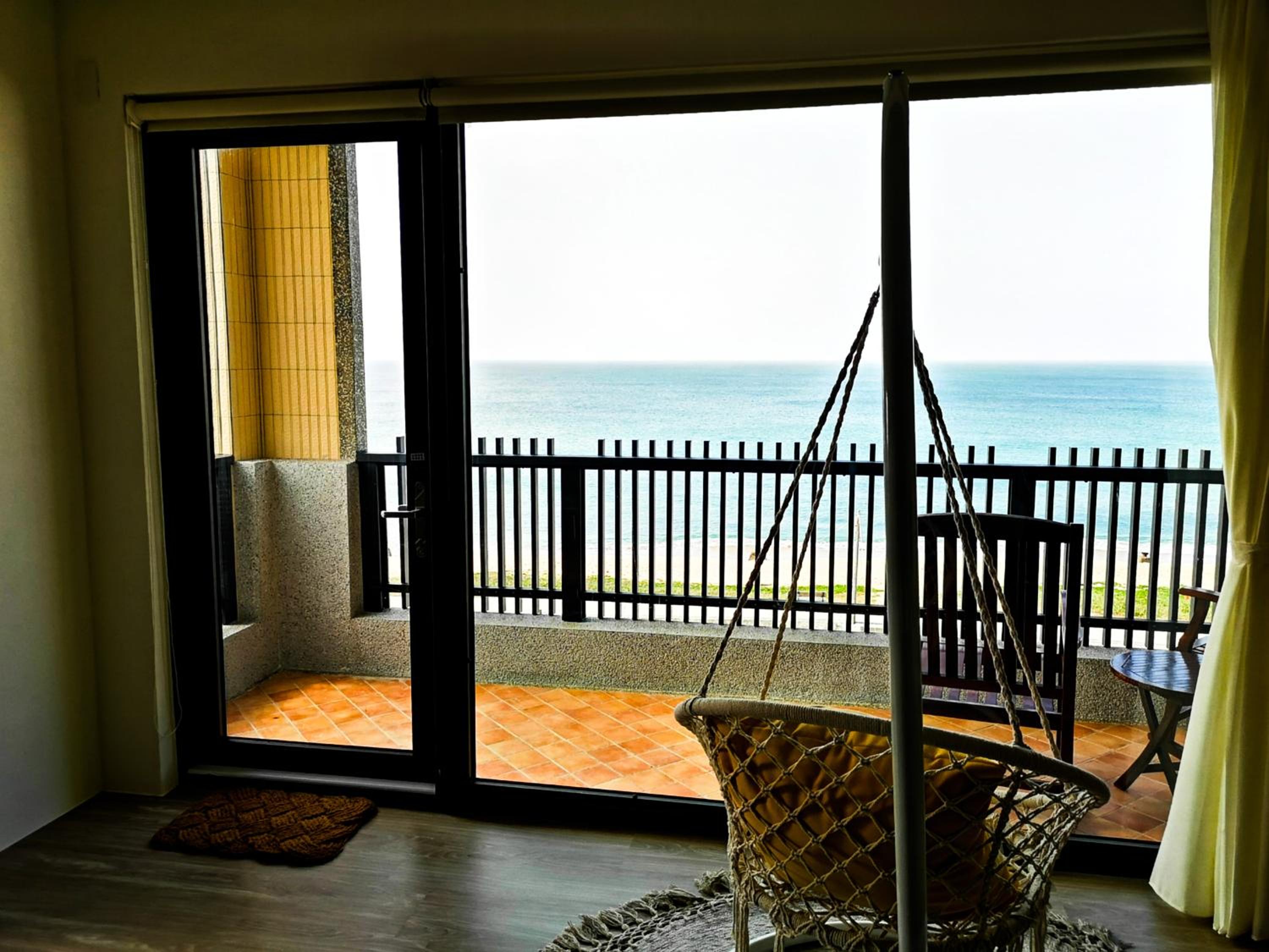 Beachcastle & Sea View Villa