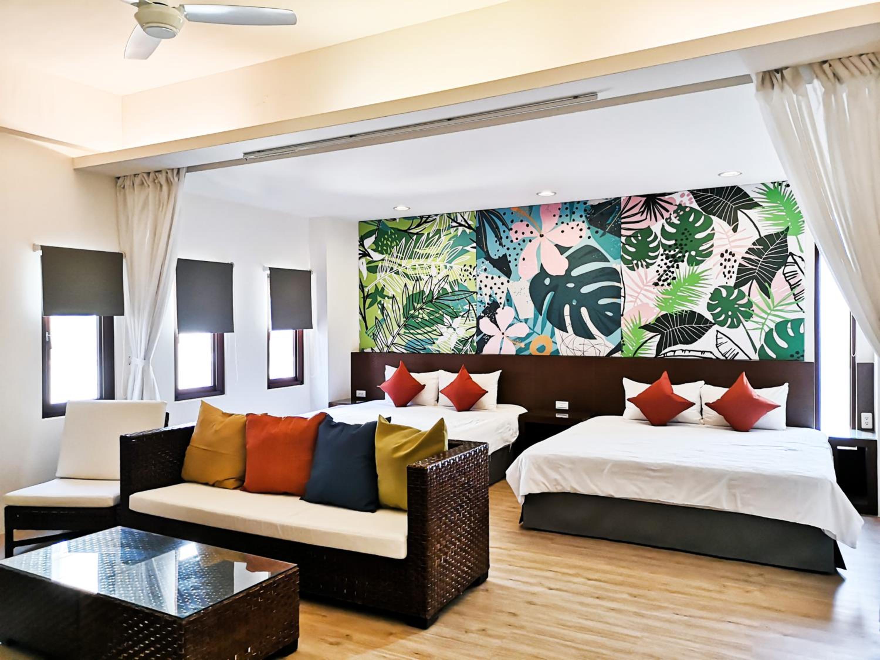 Beachcastle & Sea View Villa