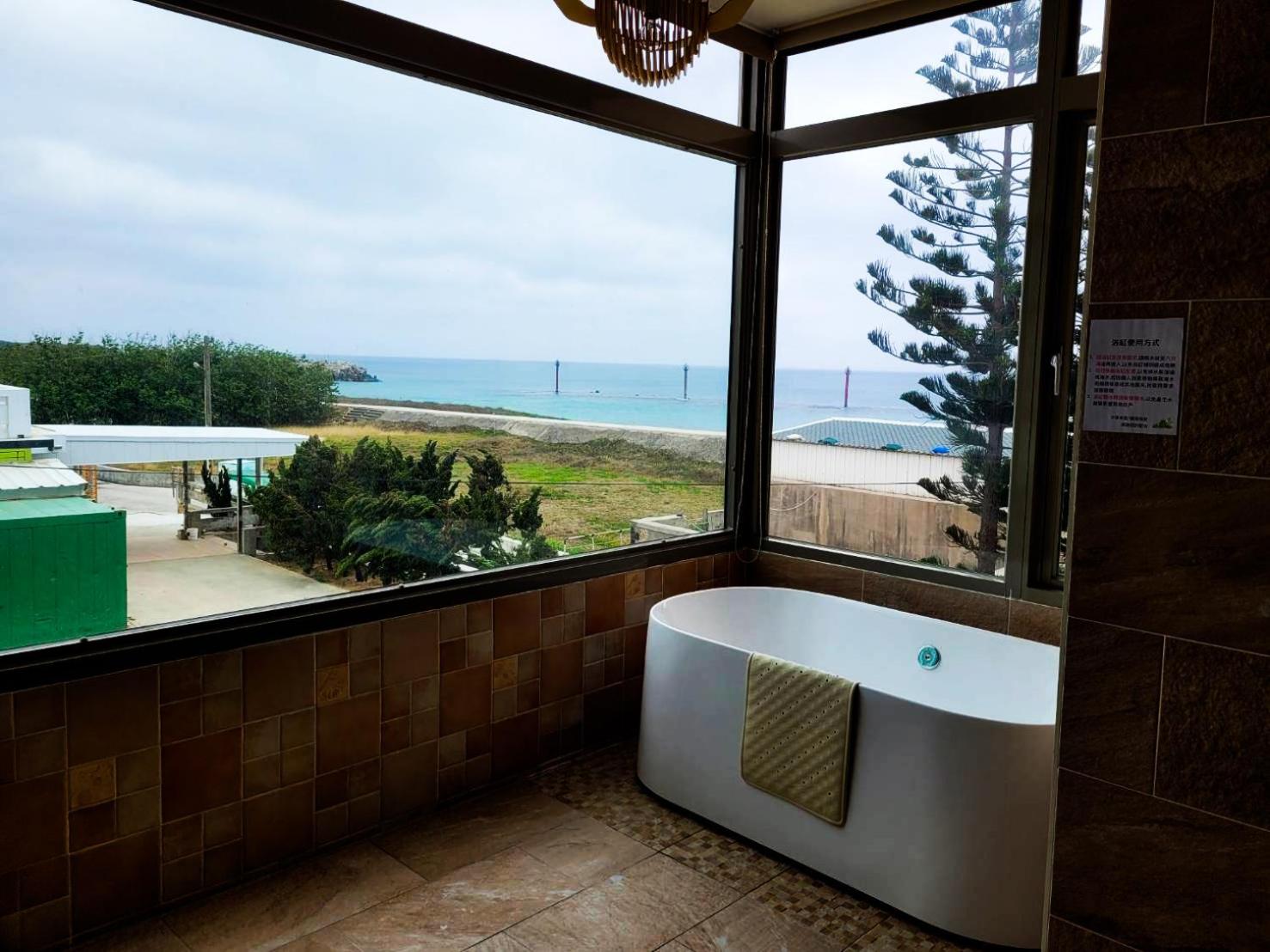 Beachcastle & Sea View Villa