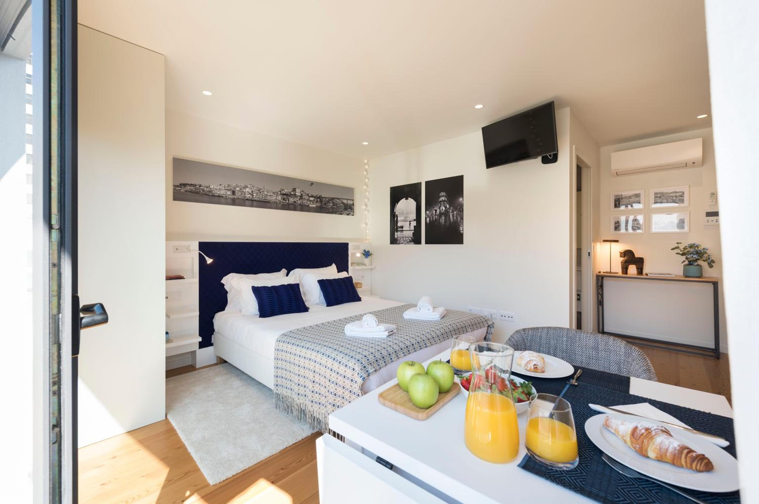 LovelyStay - Heart of D. Pedro Apartments IV view 2