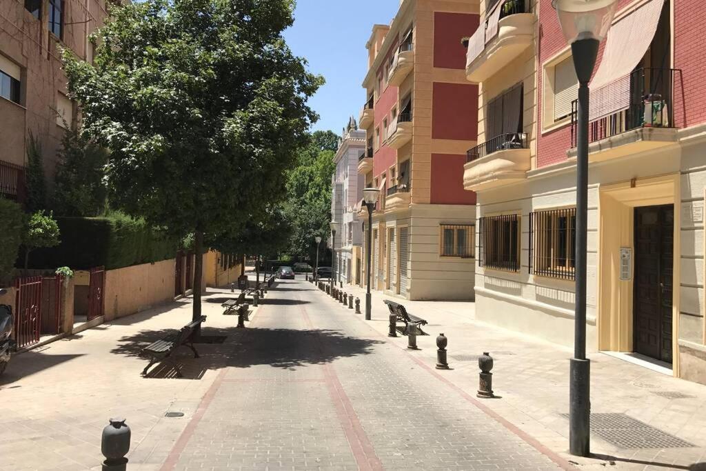 Precioso Piso en Paseo de la Bomba free parking view 4