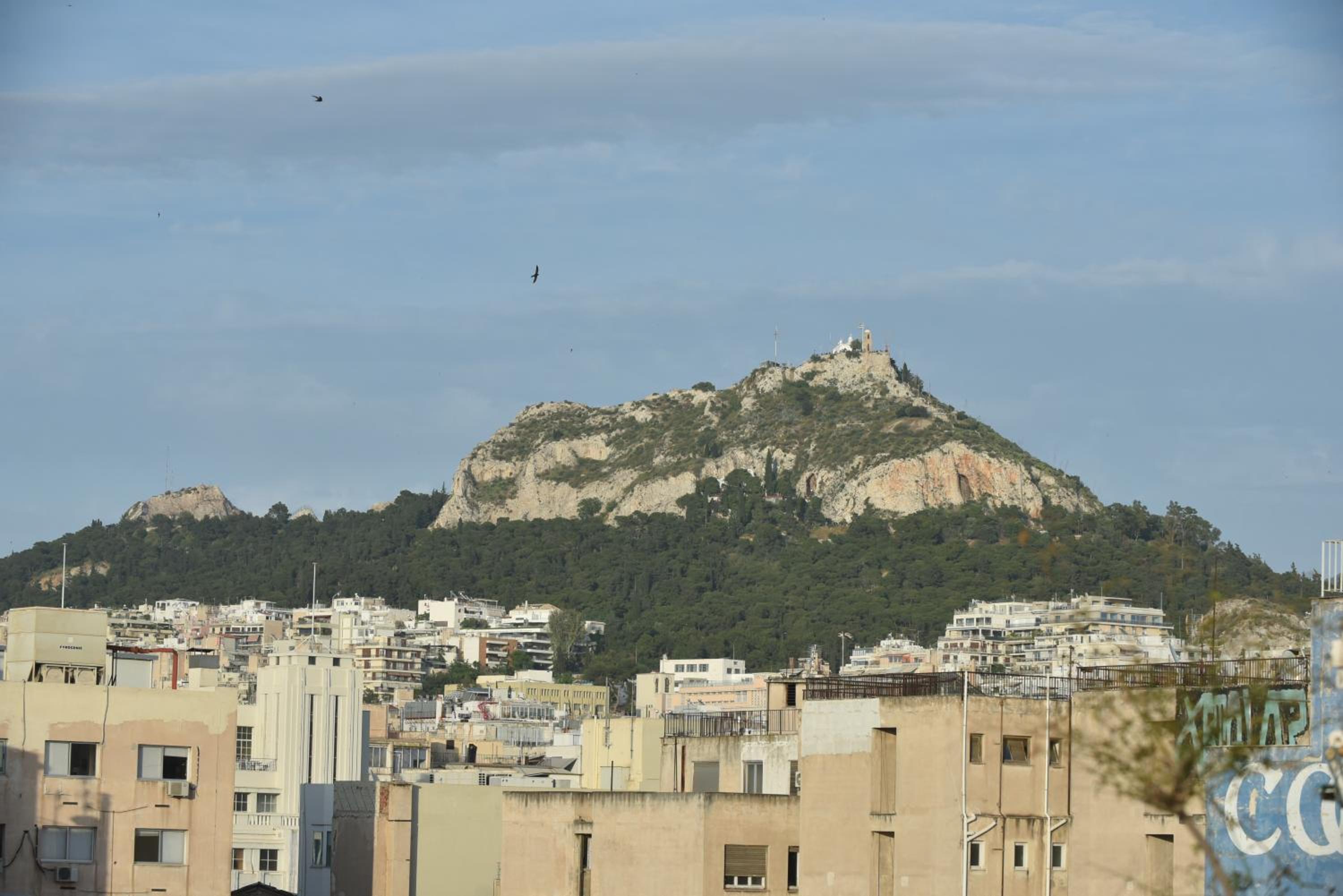 Cozy Apartment in the Heart of Athens 8-2