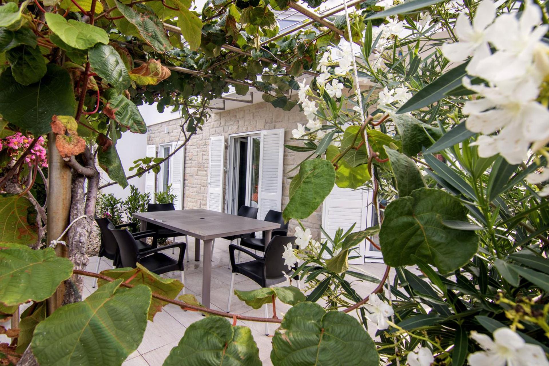 Marina di Portapisana Luxury private villa view 4