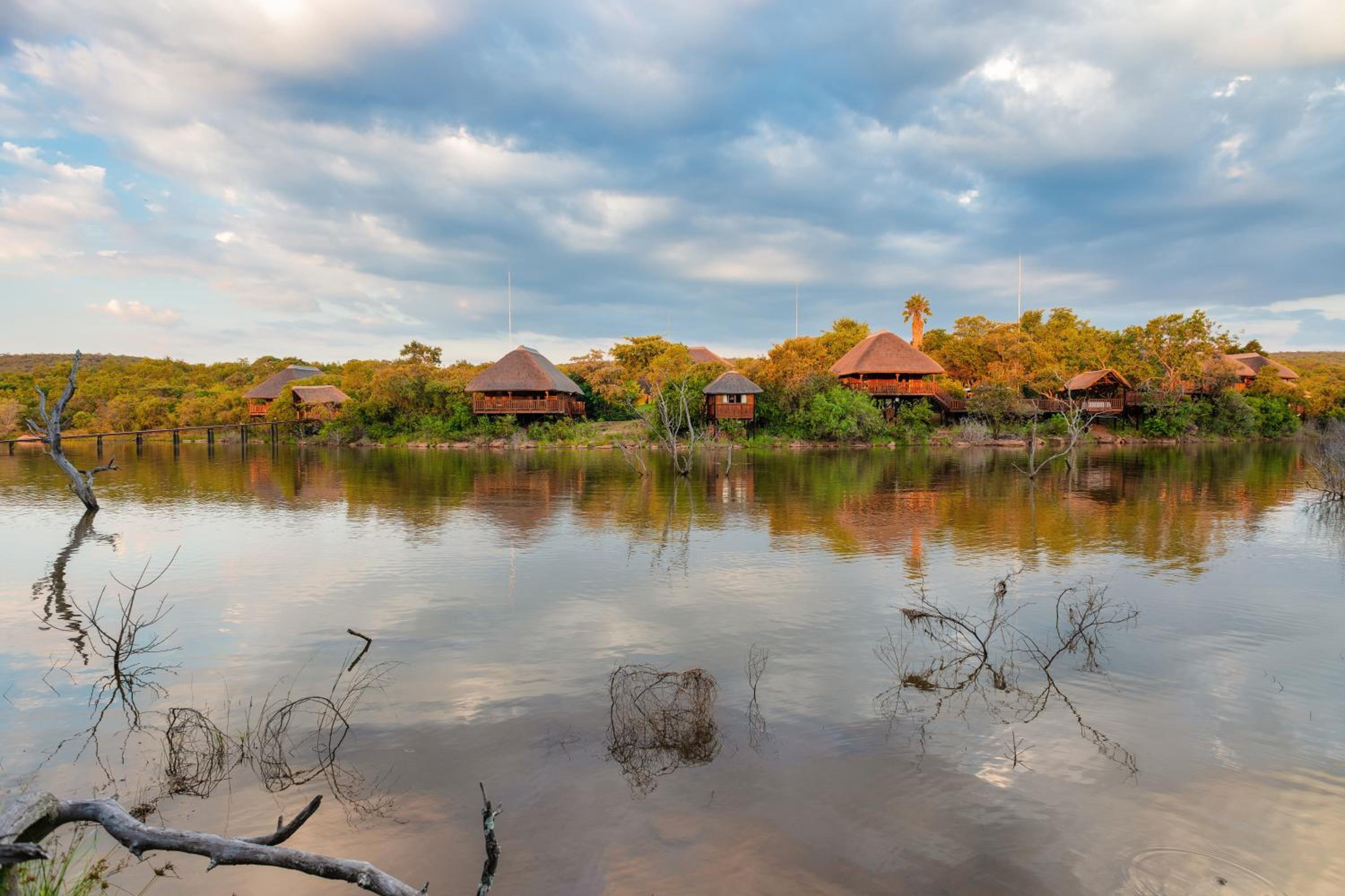 Valamanzi Lodge in Nyati Wilderness, photo 41