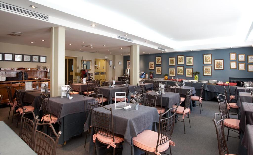 Hotel Moderno Puerta del Sol en Madrid — dining