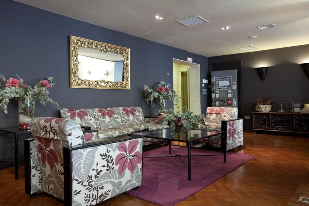 Hotel Moderno Puerta del Sol en Madrid — lounge