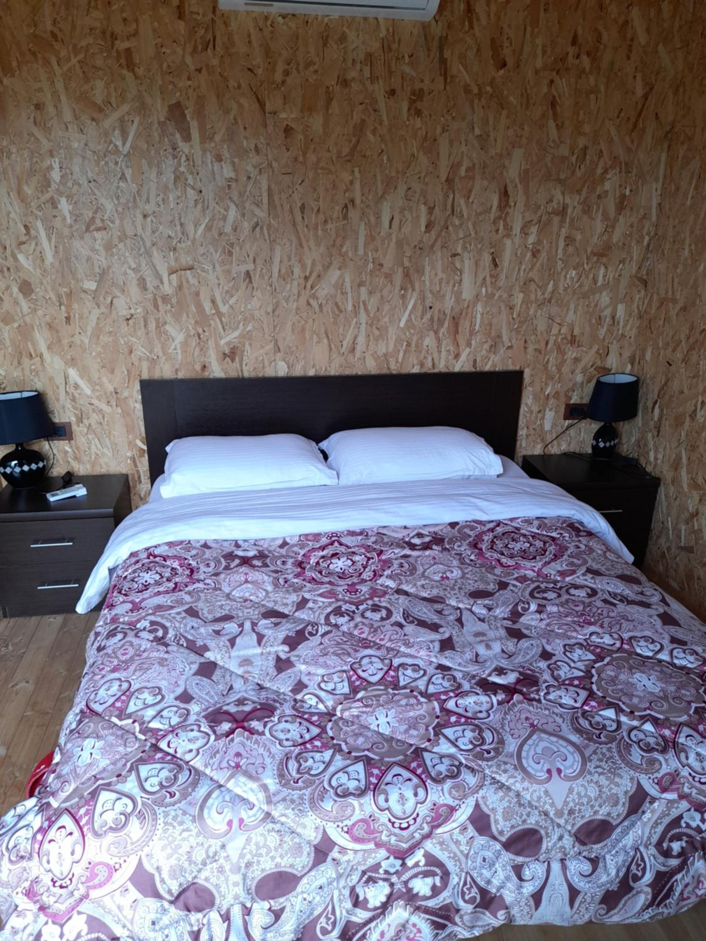 Windmill Shkodra Gesthouse Camping & Grill