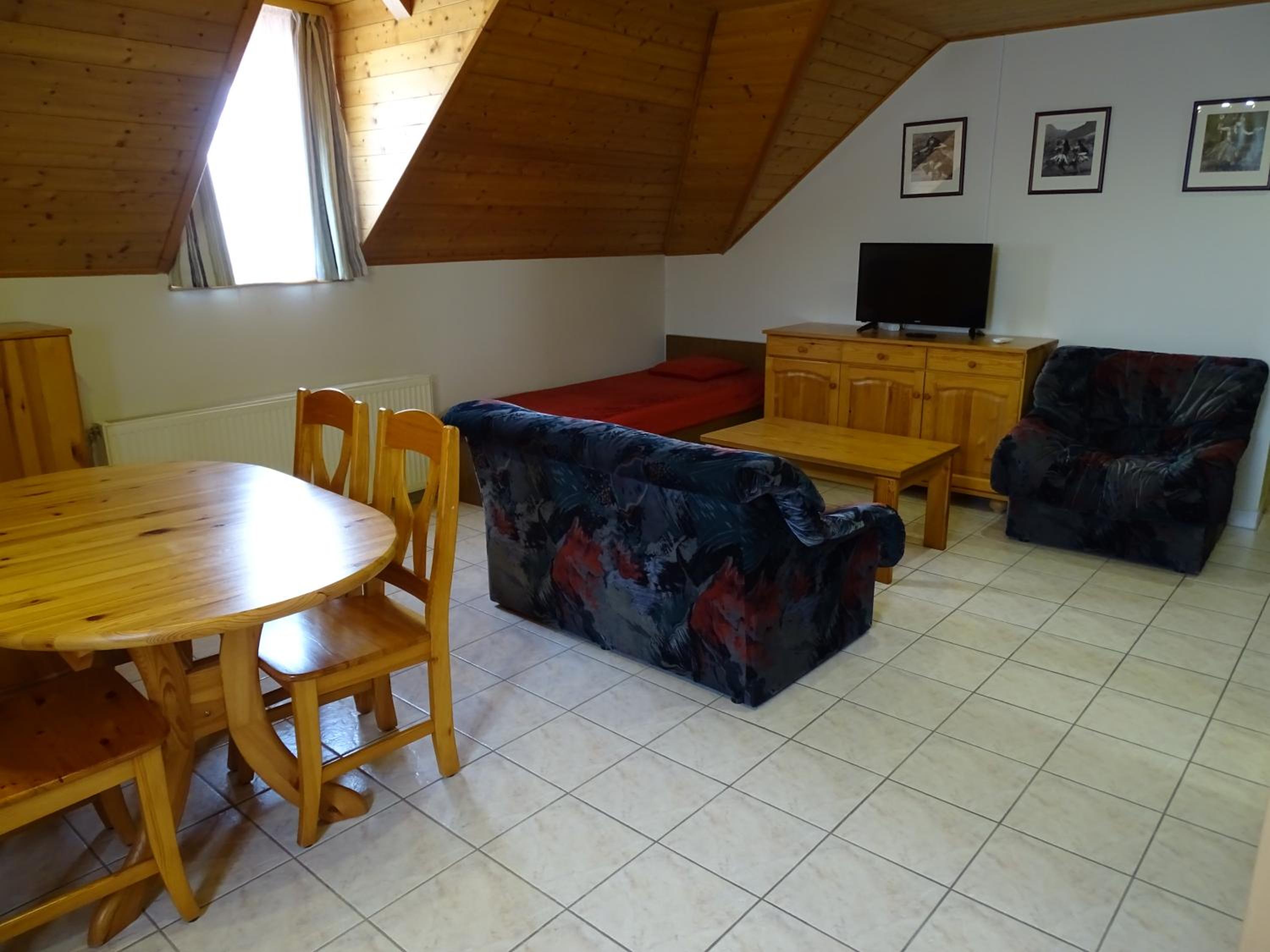 Photo 48