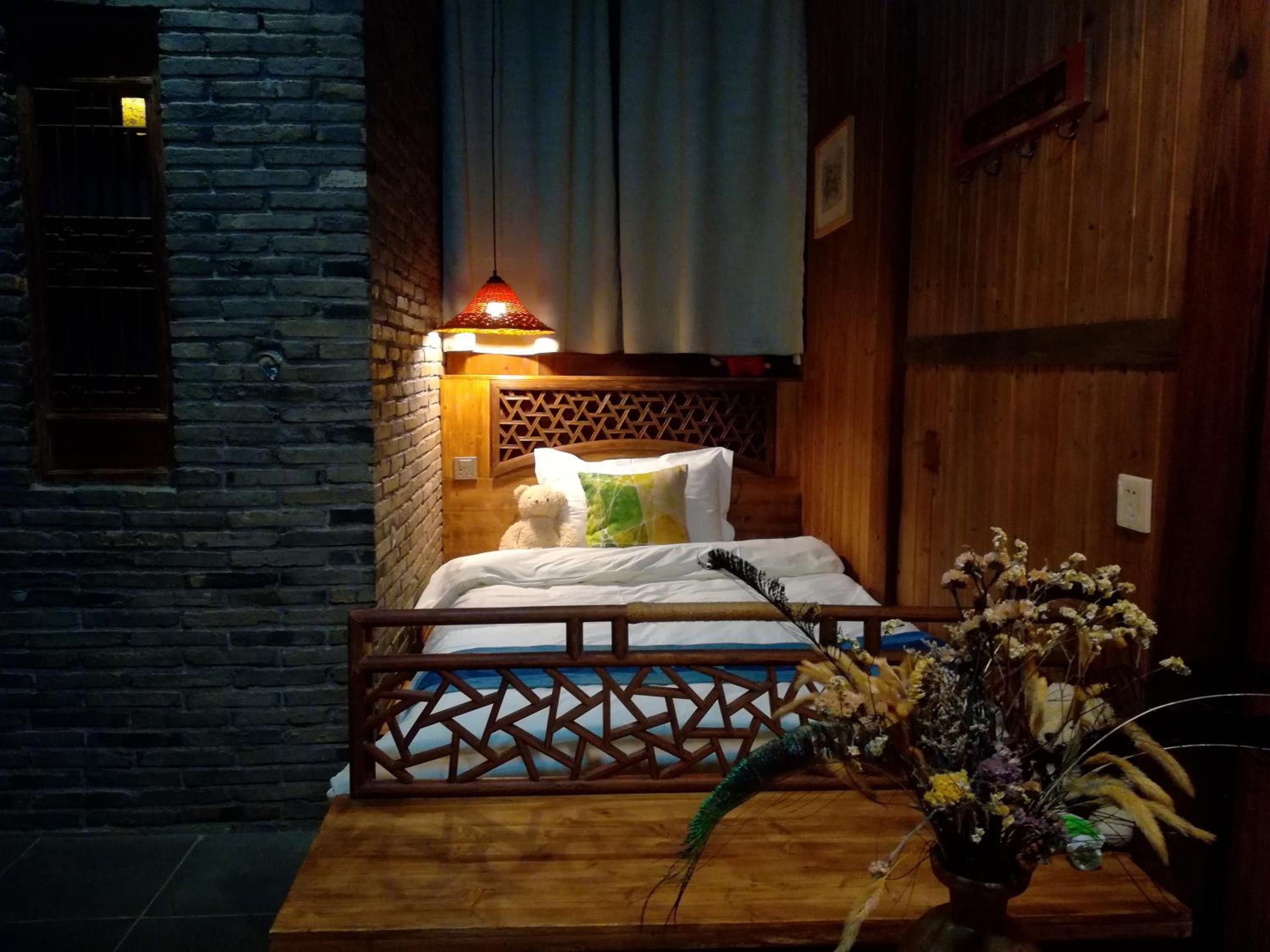 WuYuan QiYe YanXiang Guesthouse