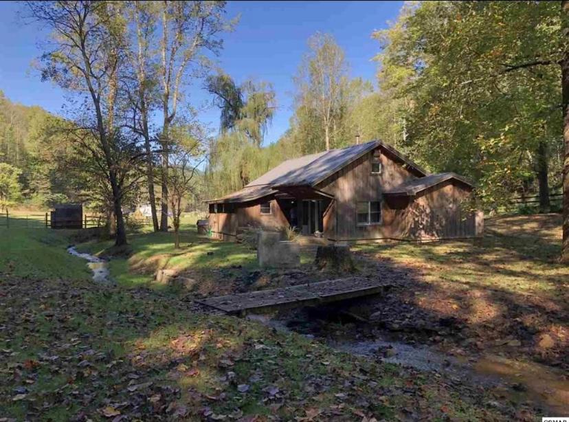 The Hillbilly Hideaway with Hot Tub, Creek, & Outdoor Games view 2