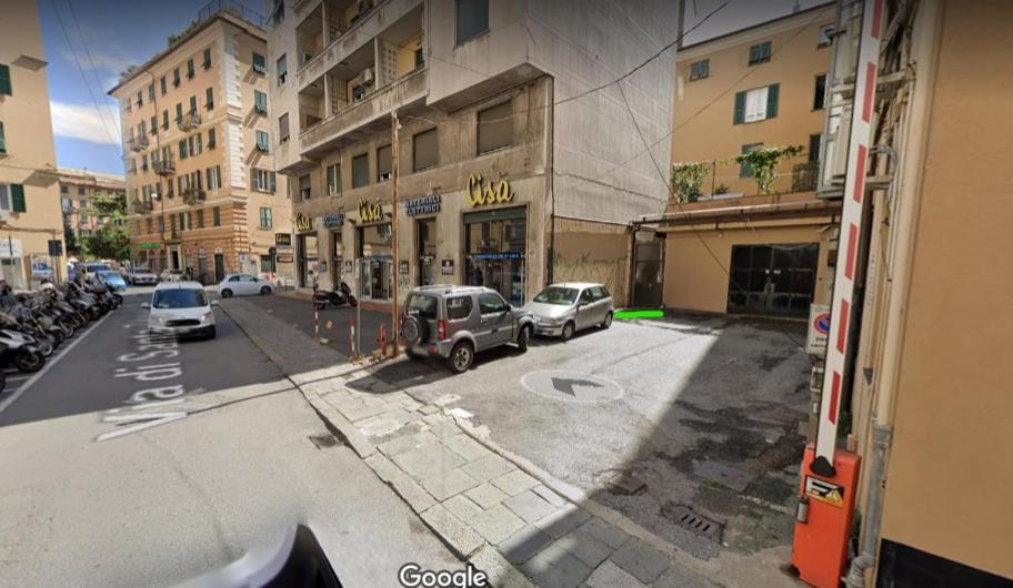 La G photo 2