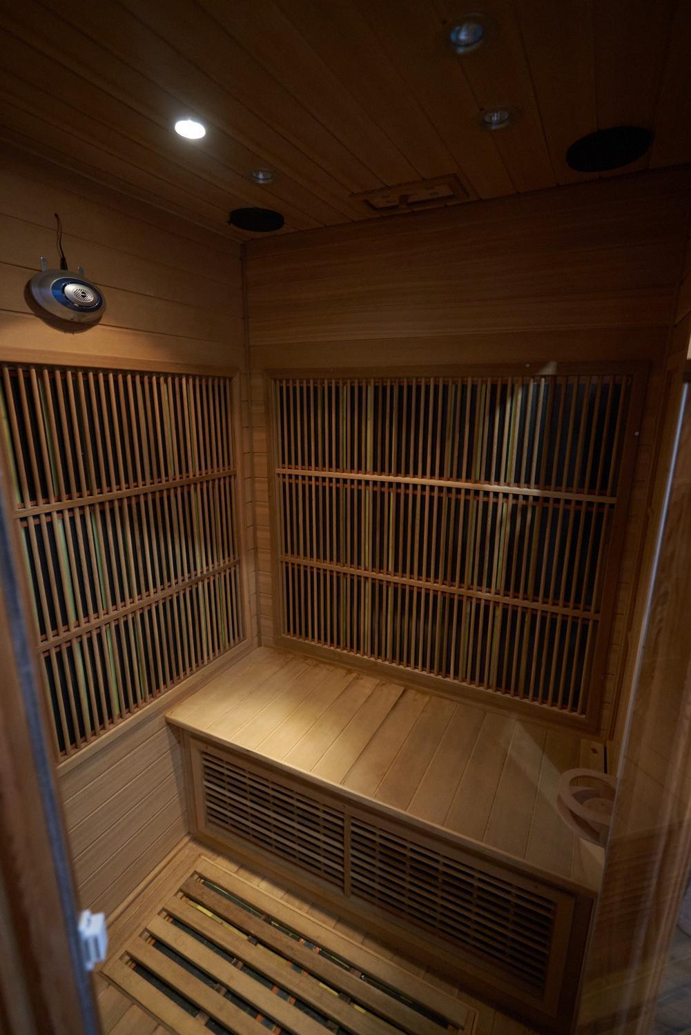 Apartment on Pobeda 4 with sauna, photo 15