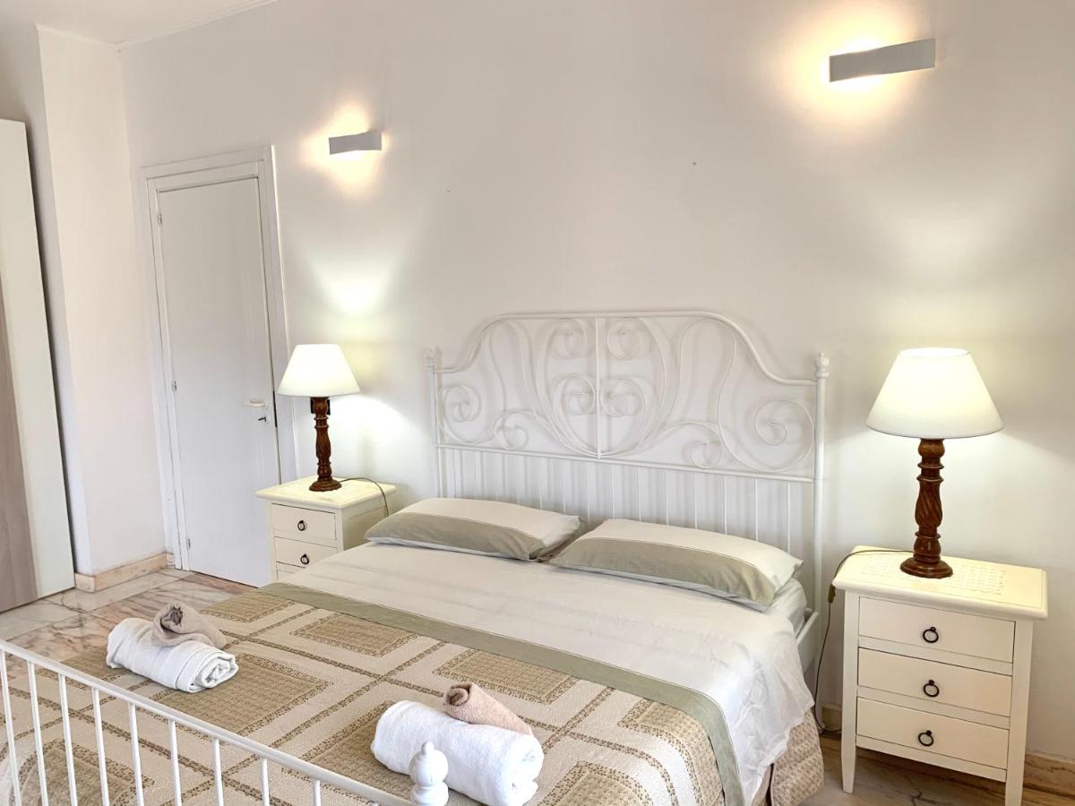 Le Rose Suite Apartments photo 3