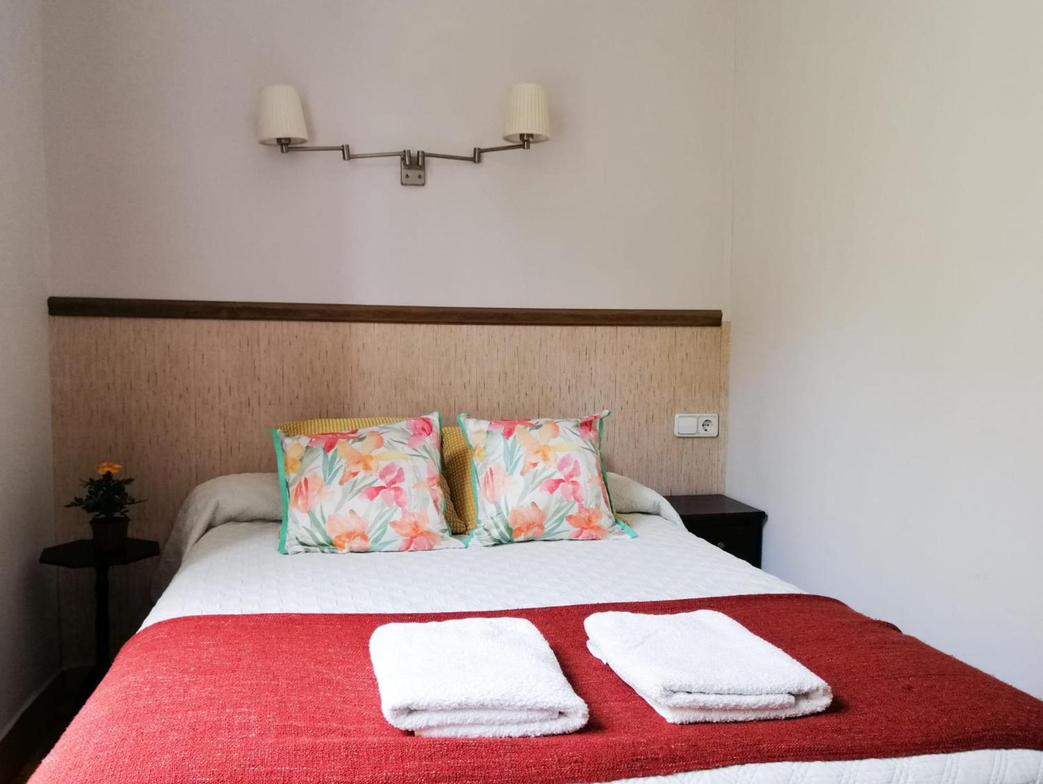 Casa Consell Gran Via, Guest House