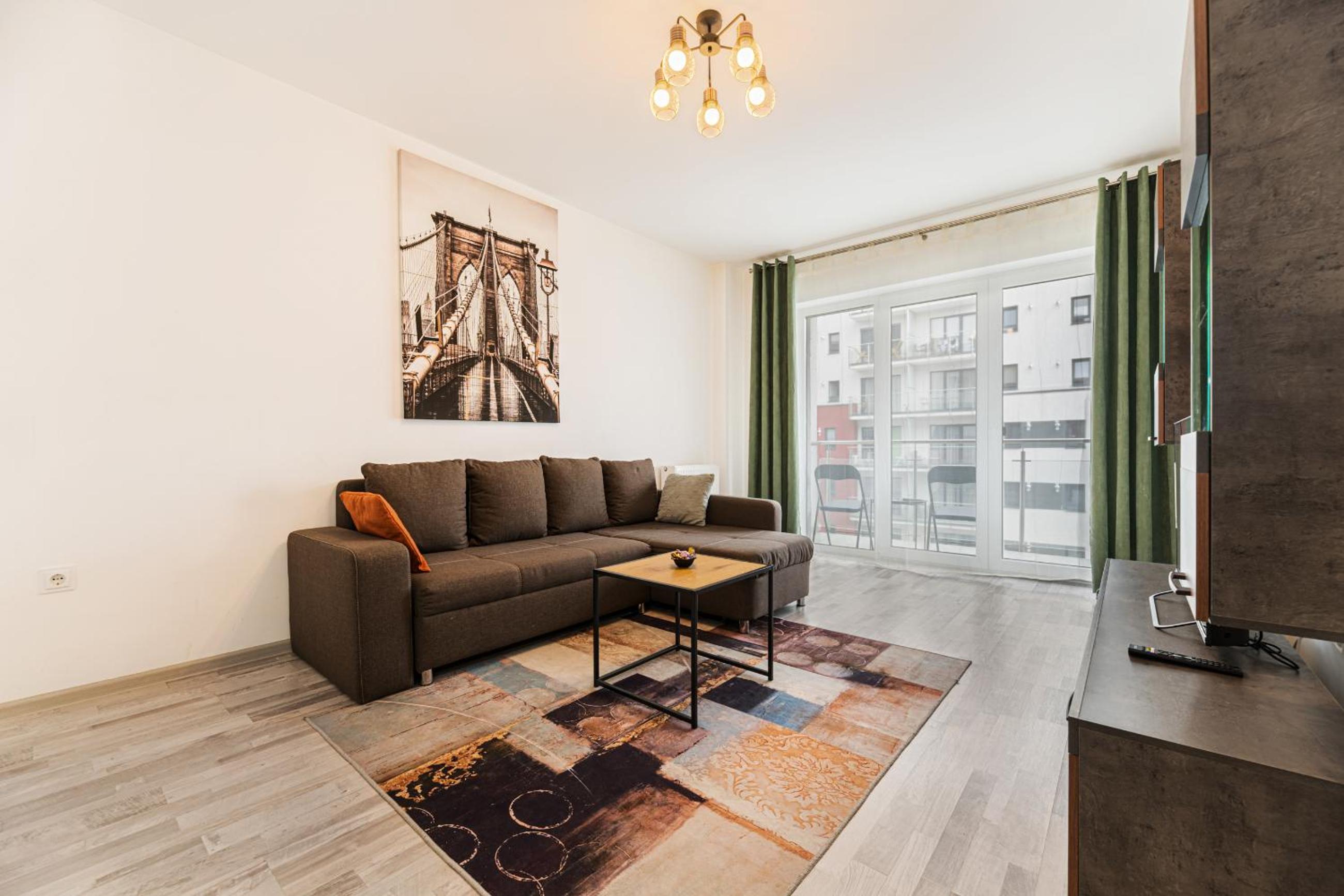 Apartament Johnny Baloney Brasov view 4
