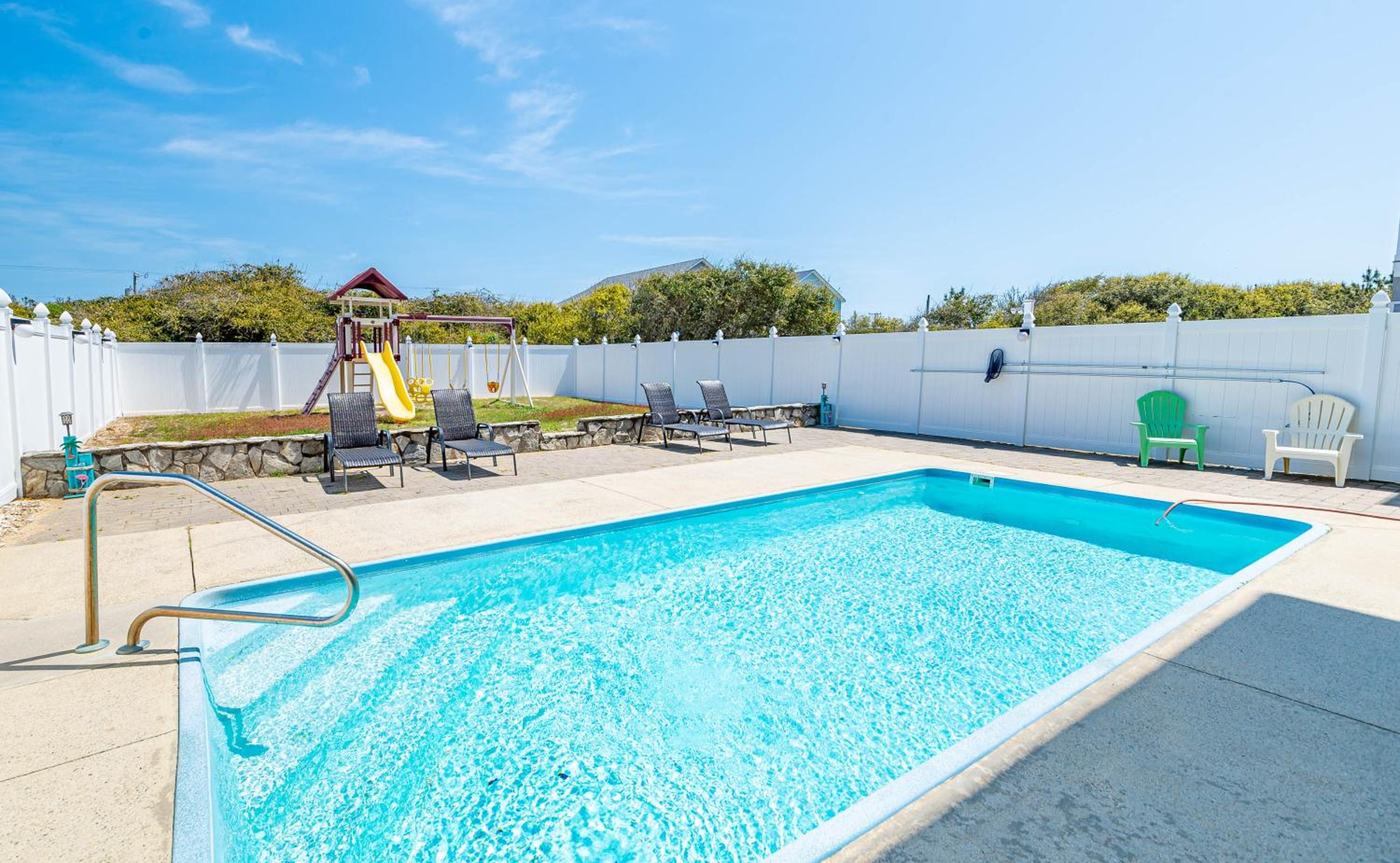 Shorenuff - Nags Head MP 11, Ocean View, Beach 200 Yds, Pool, Hot Tub, Pool Table, YR Flex Stays