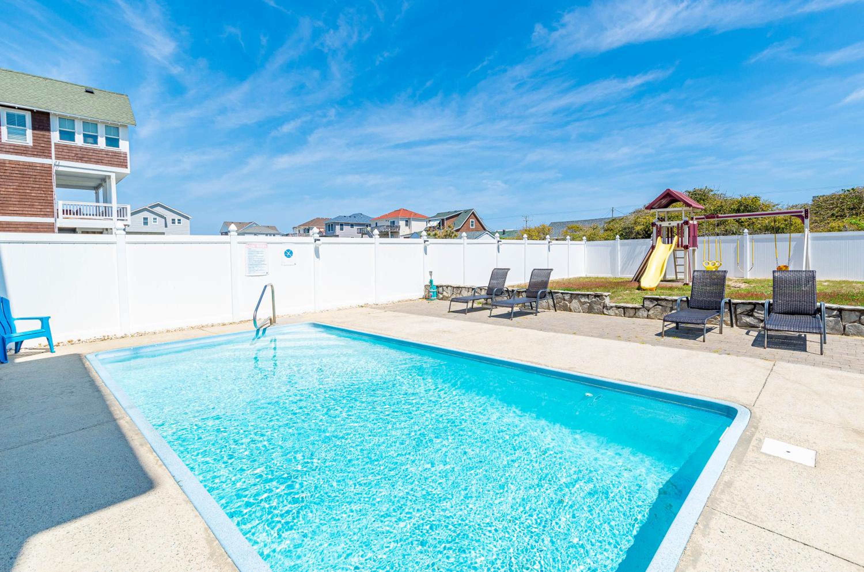 Shorenuff - Nags Head MP 11, Ocean View, Beach 200 Yds, Pool, Hot Tub, Pool Table, YR Flex Stays