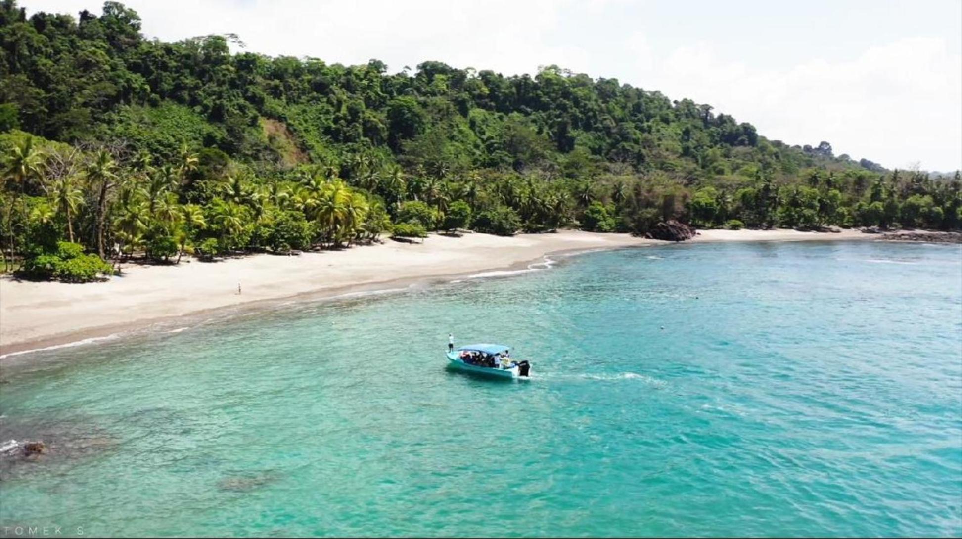 Life for Life Hostel Lodge Drake Bay Home of Sea Turtle Marine Conservation Project Osa Peninsula near San Josecito Beach view 4