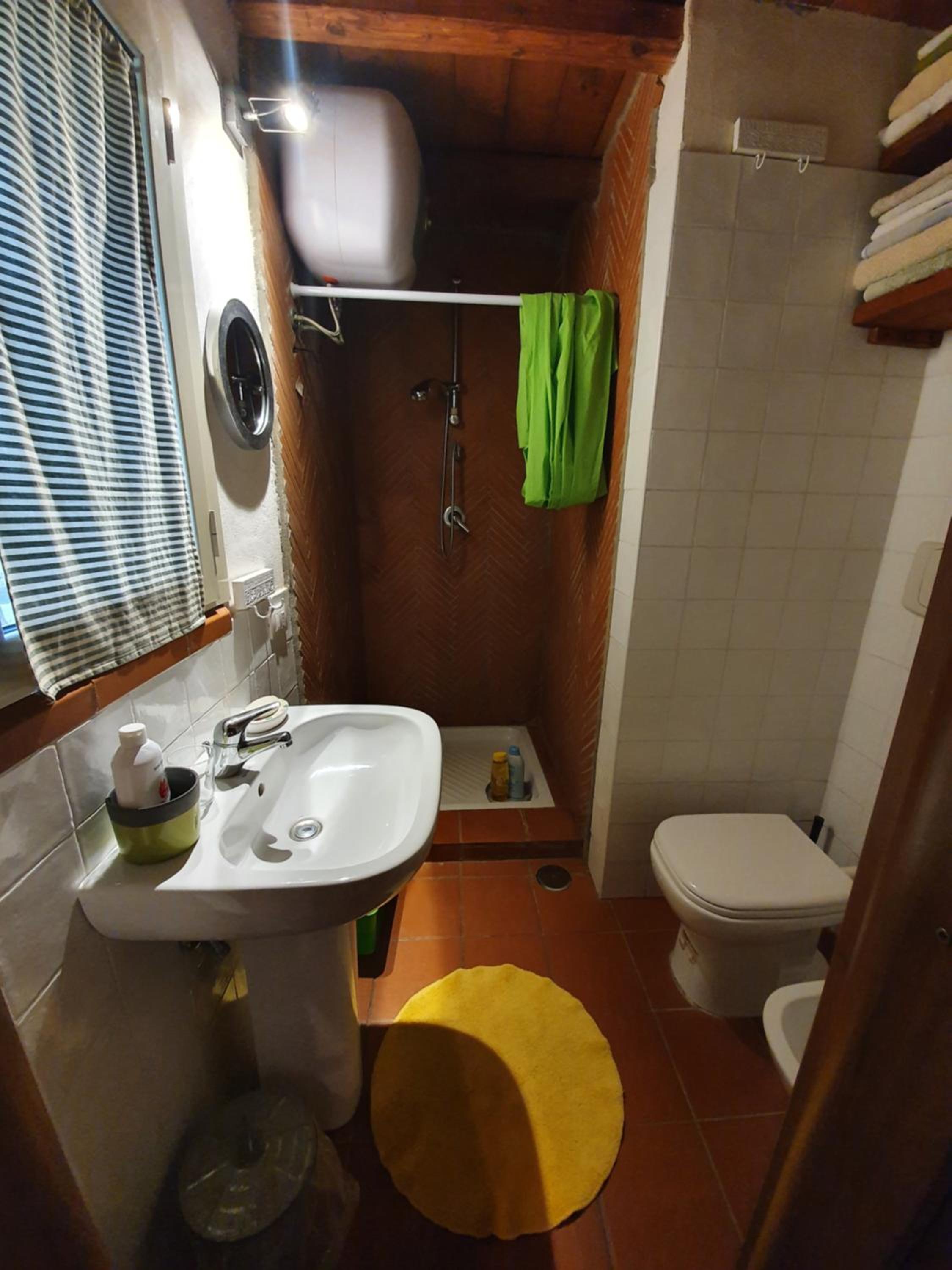 Photo 36