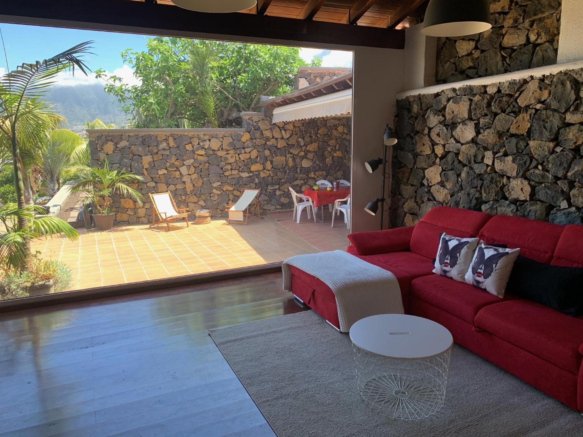 Casa La Masía view 4