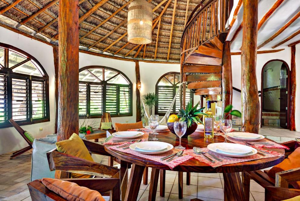 Beachfront bungalows- Soliman Bay