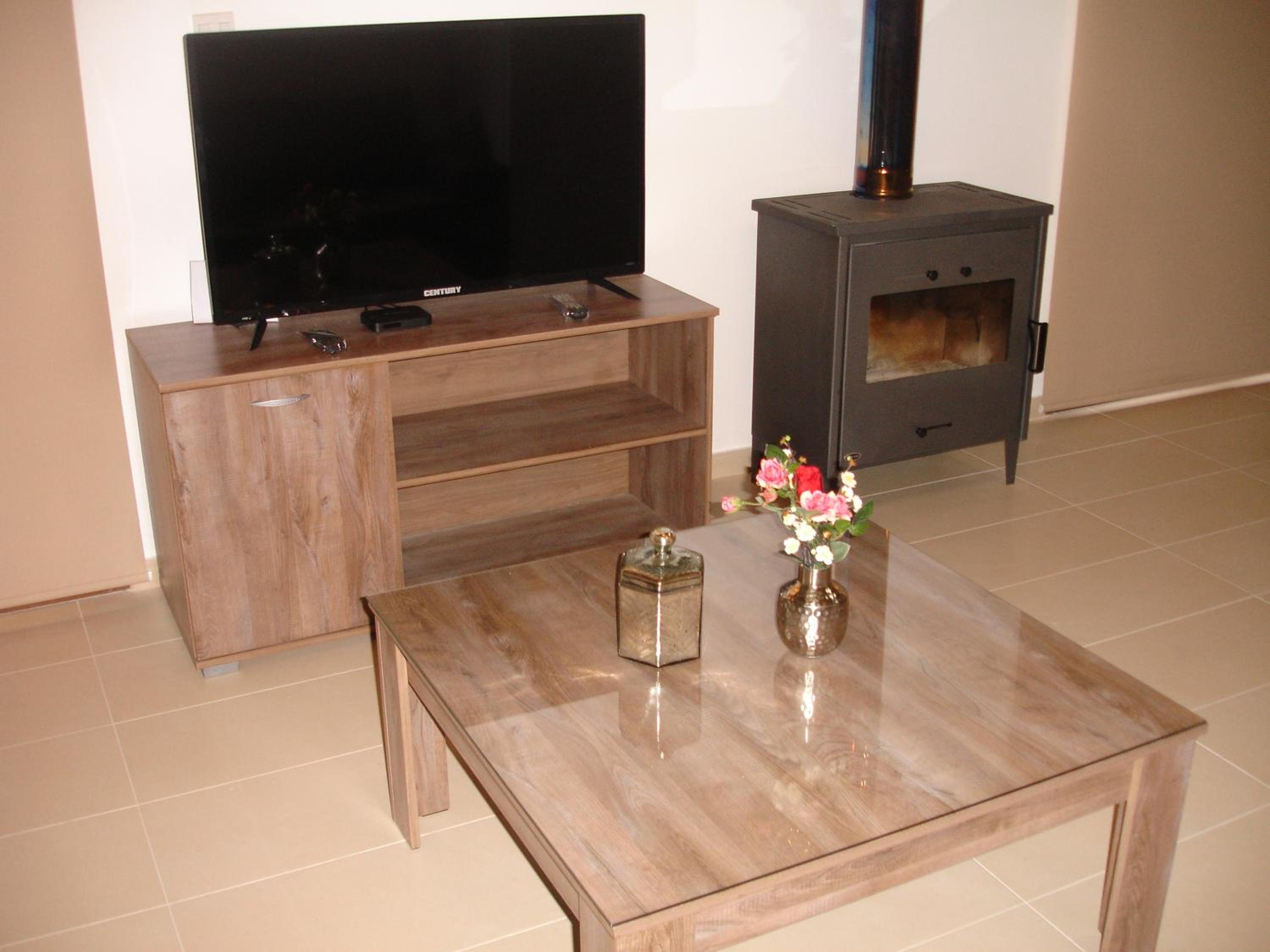 Love Holiday Suite 2
