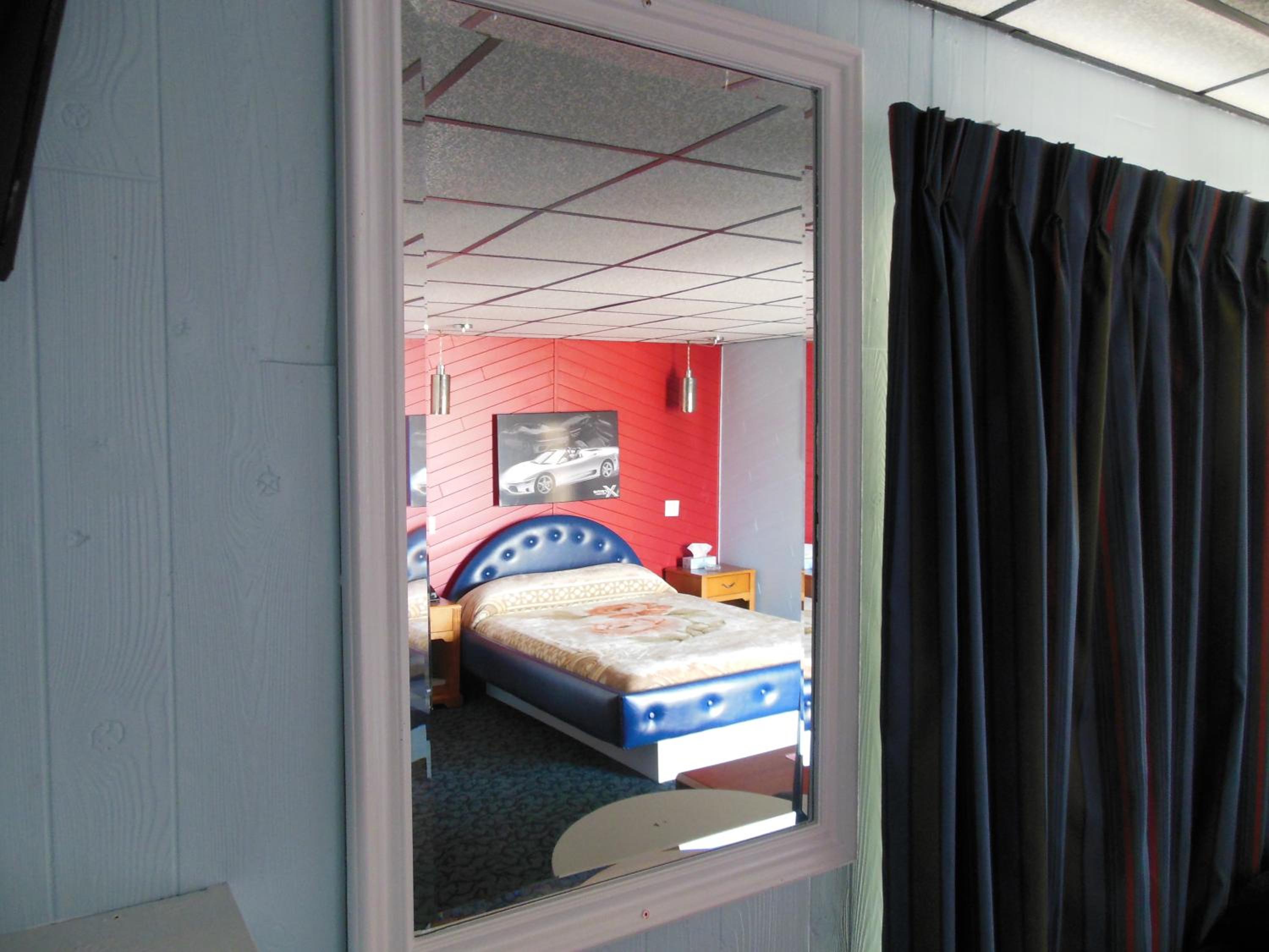 Motor Court Motel