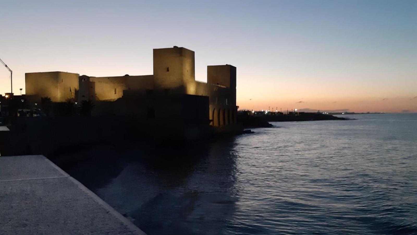 B&B Villa Mediterranea with private parking
