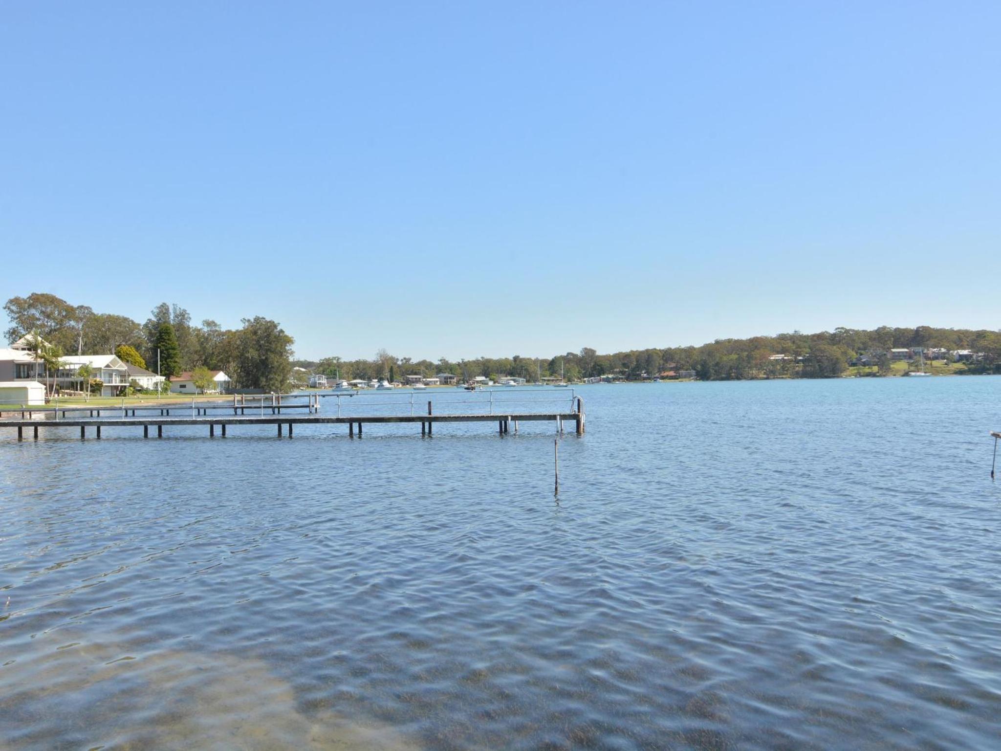 Lake Macquaries' Edgewater Lakehouse at Morisset Memories