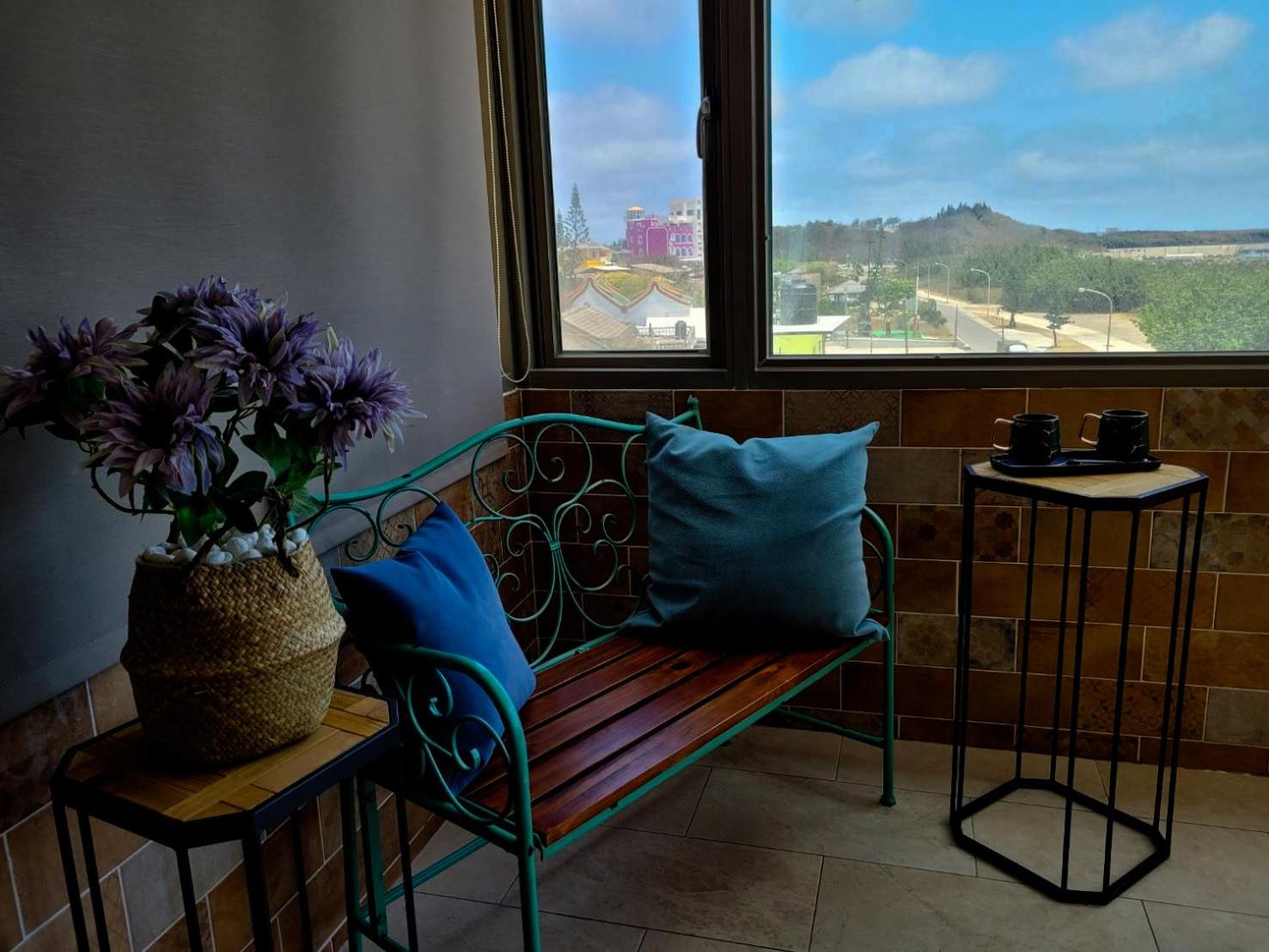 Beachcastle & Sea View Villa