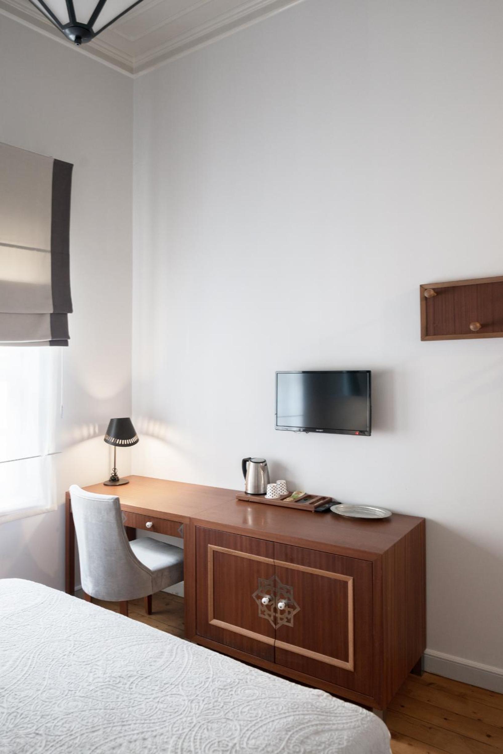 Delight Deluxe Hotel - Image 8