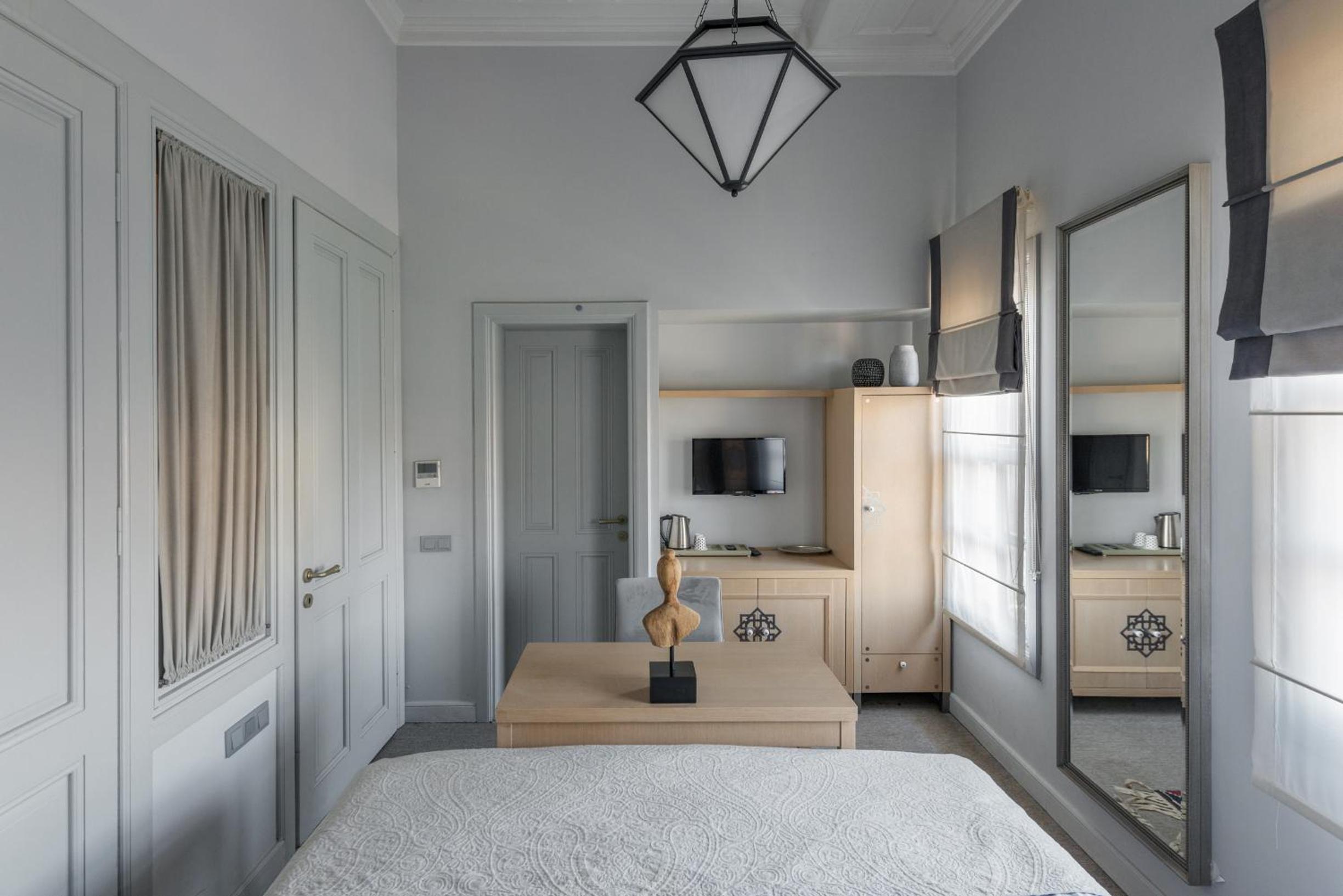 Delight Deluxe Hotel - Image 99