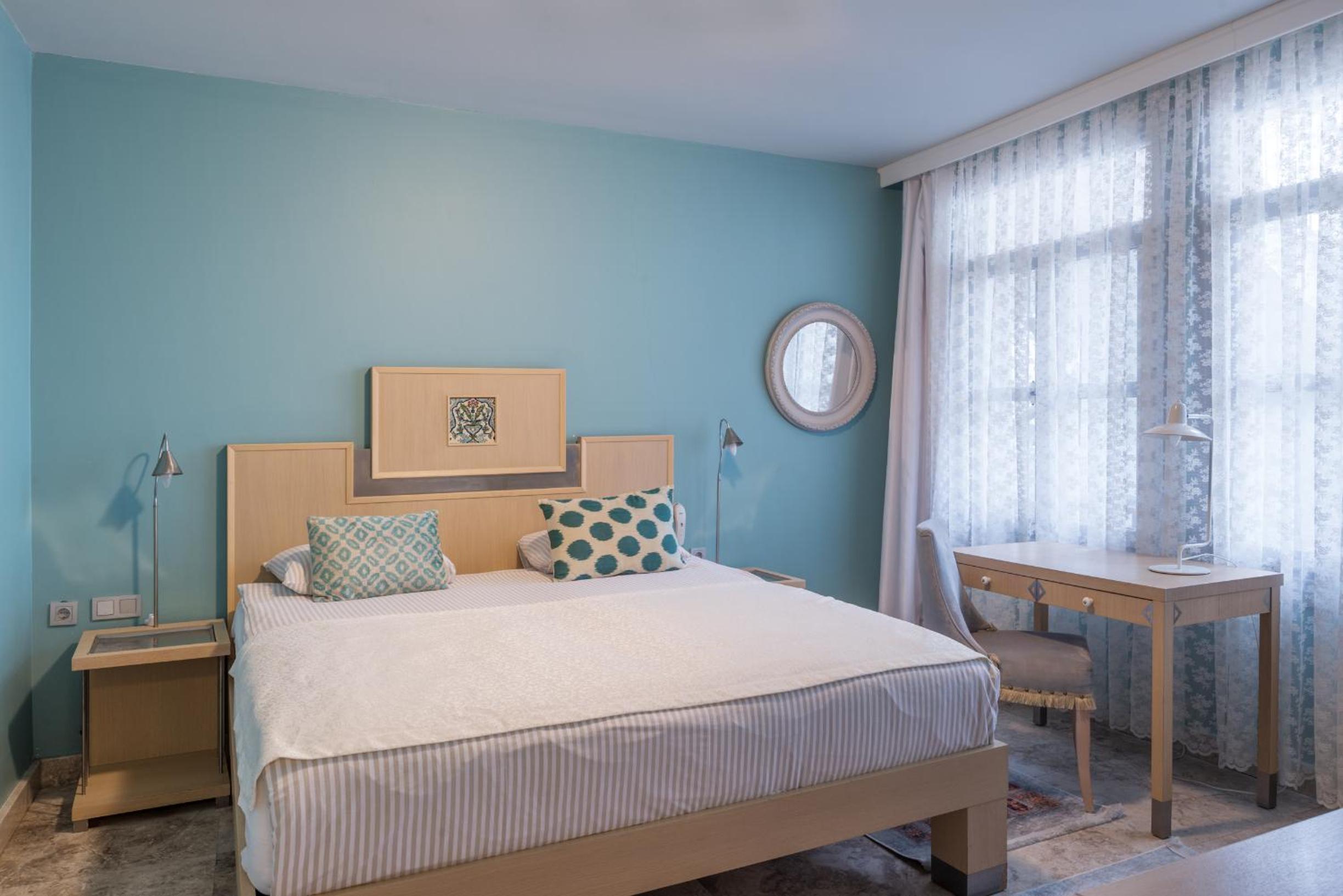 Delight Deluxe Hotel - Image 104