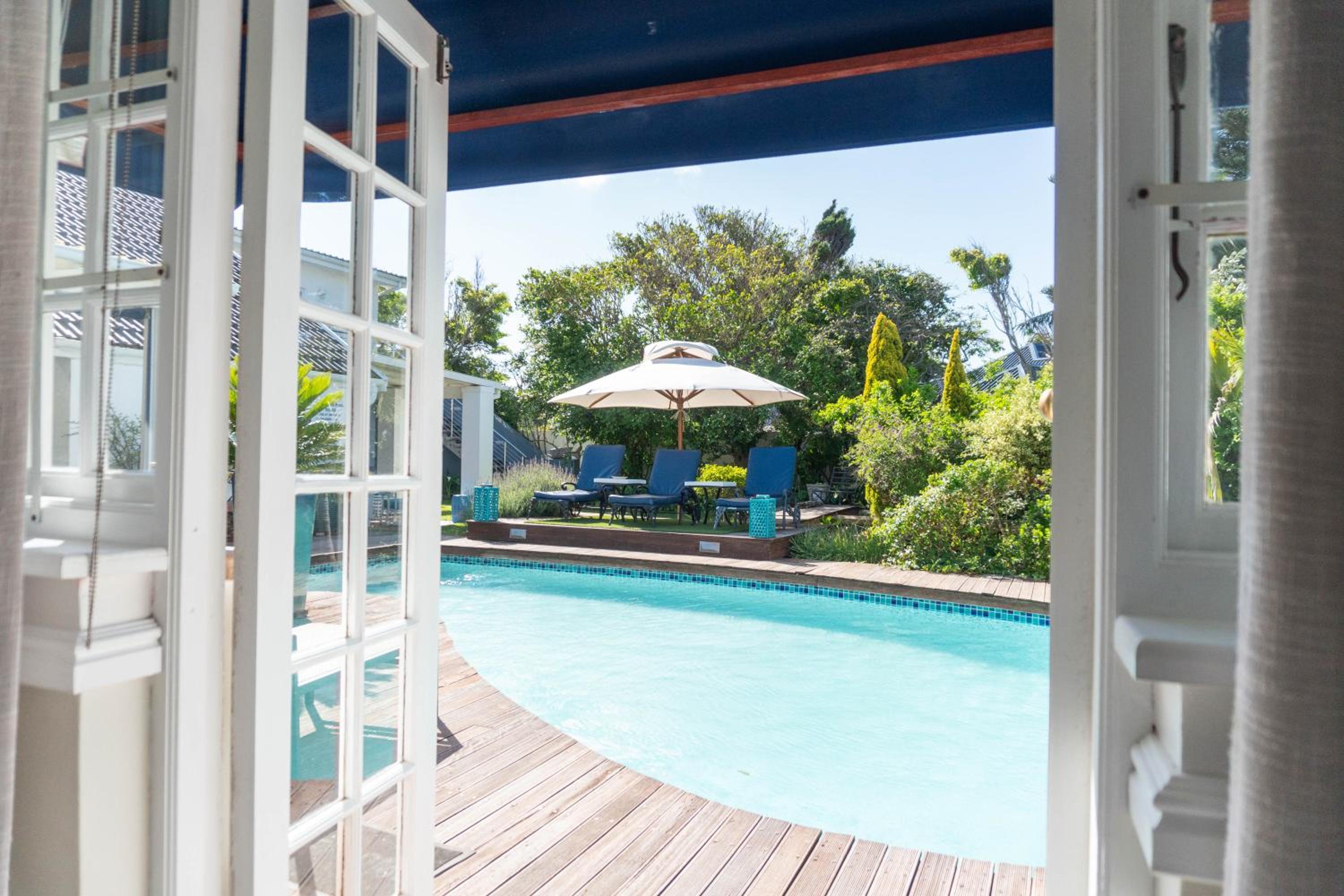 Admiralty Beach House
