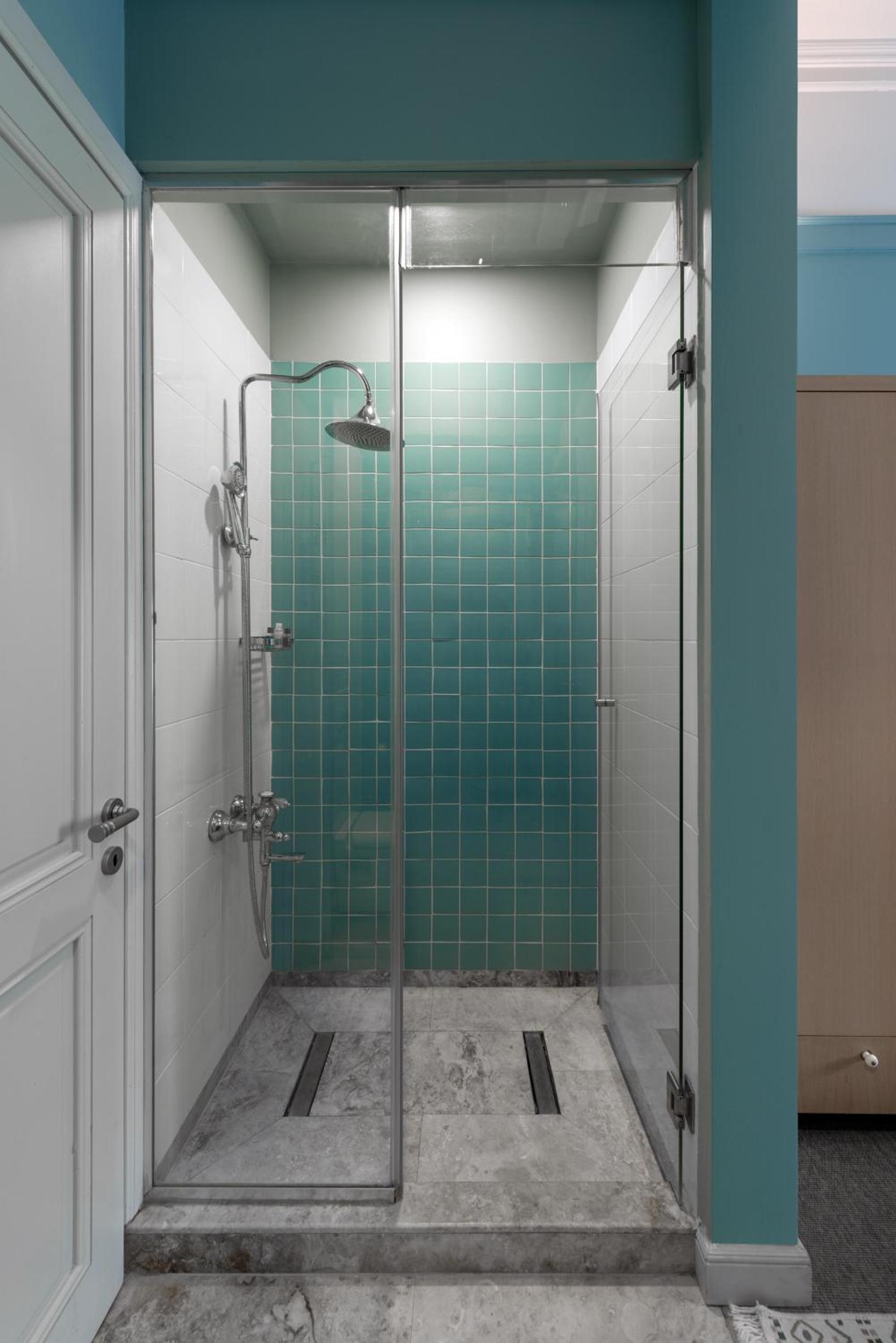 Delight Deluxe Hotel - Image 129