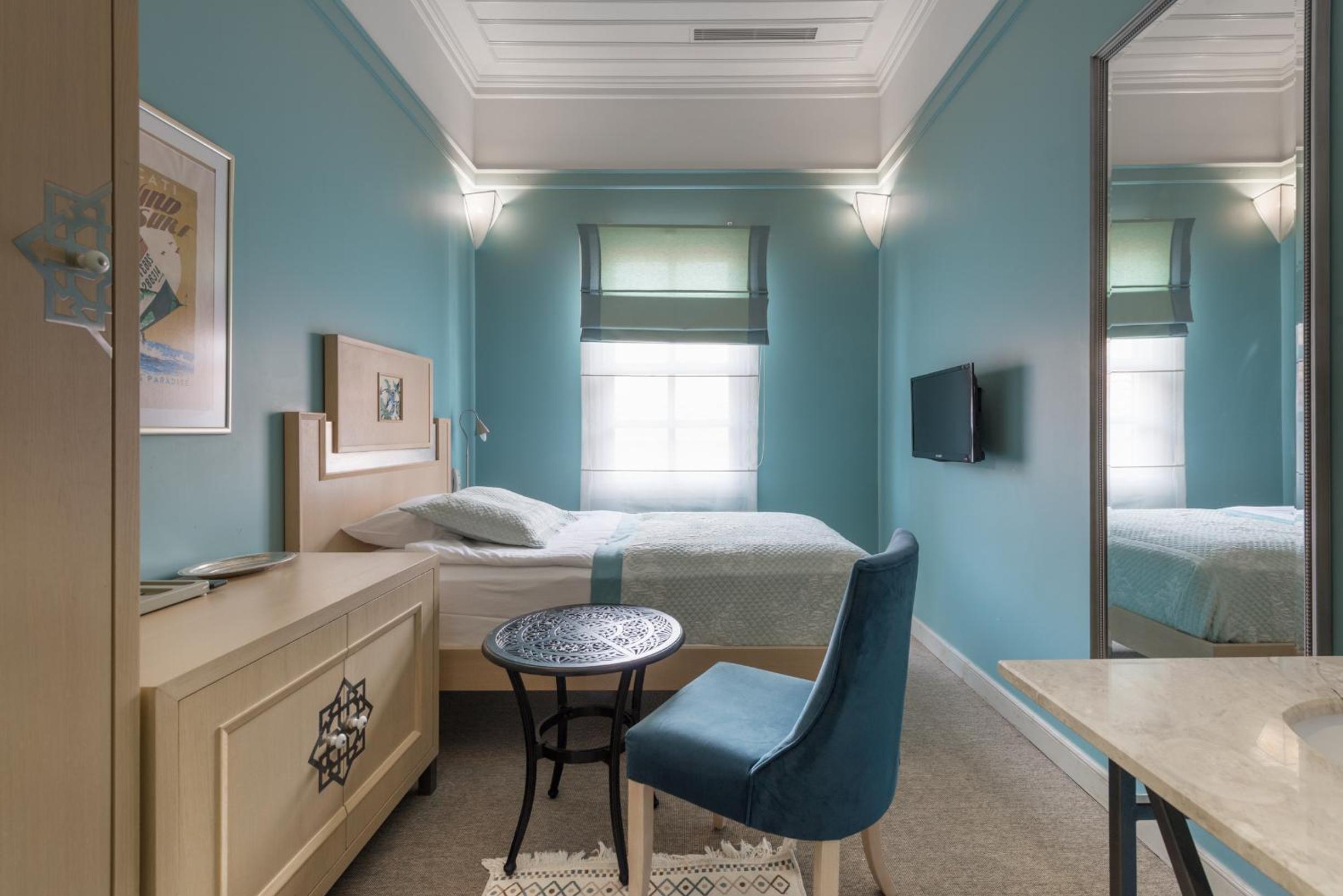 Delight Deluxe Hotel - Image 123